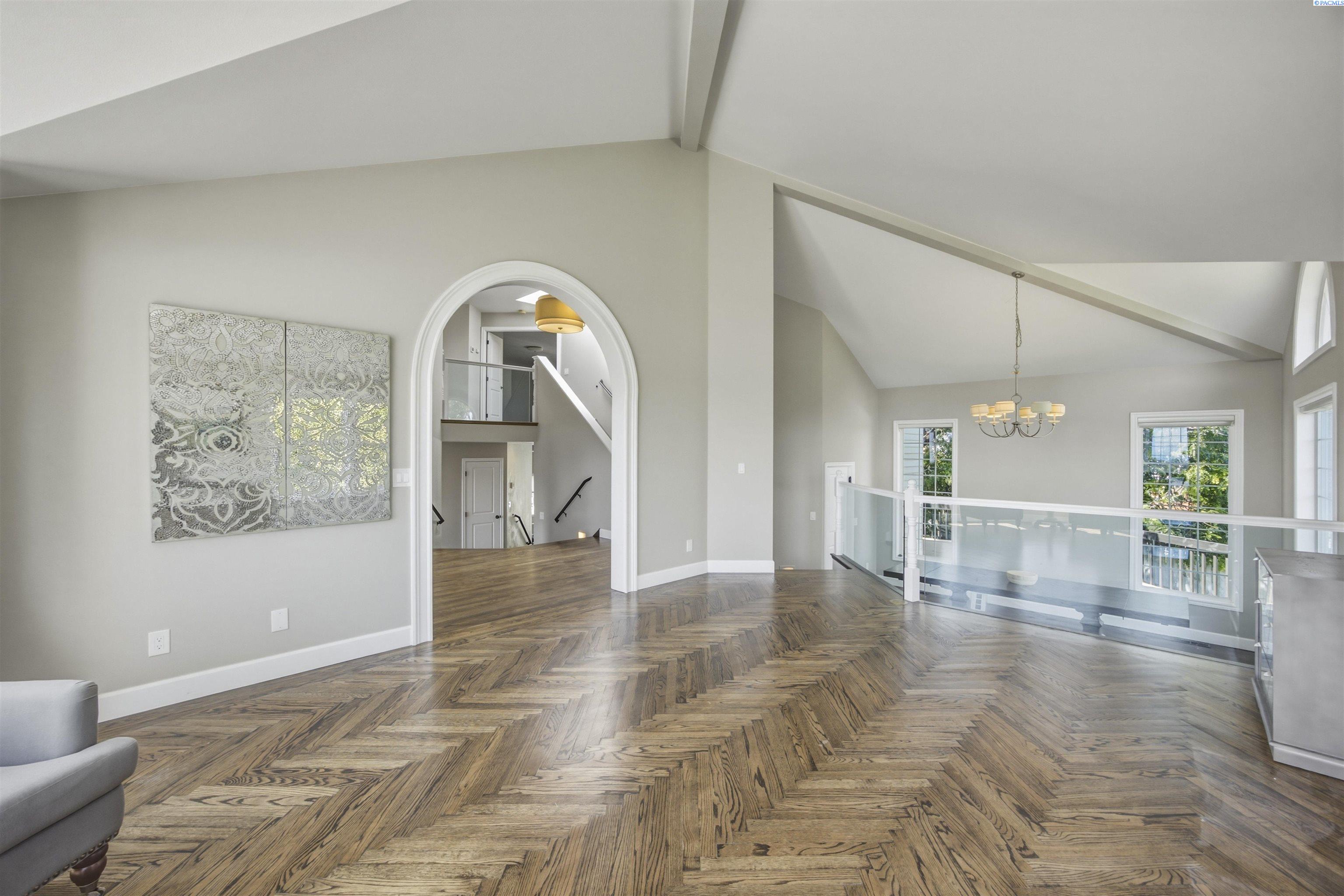 Photo 4 of Single family home for sale at 4210 S Neel Ct, Kennewick, WA 99337 | MLS# PAC294365 | Listing updated on 2026-08-01