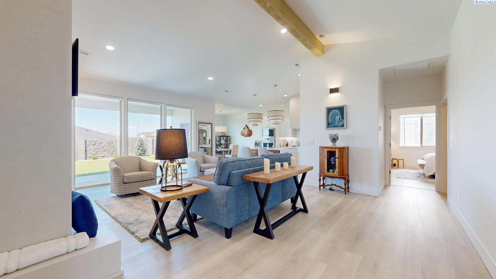 Photo 3 of Single family home for sale at 585 Lazio Way, Richland, WA 99352 | MLS# PAC294367 | Listing updated on 2026-07-23