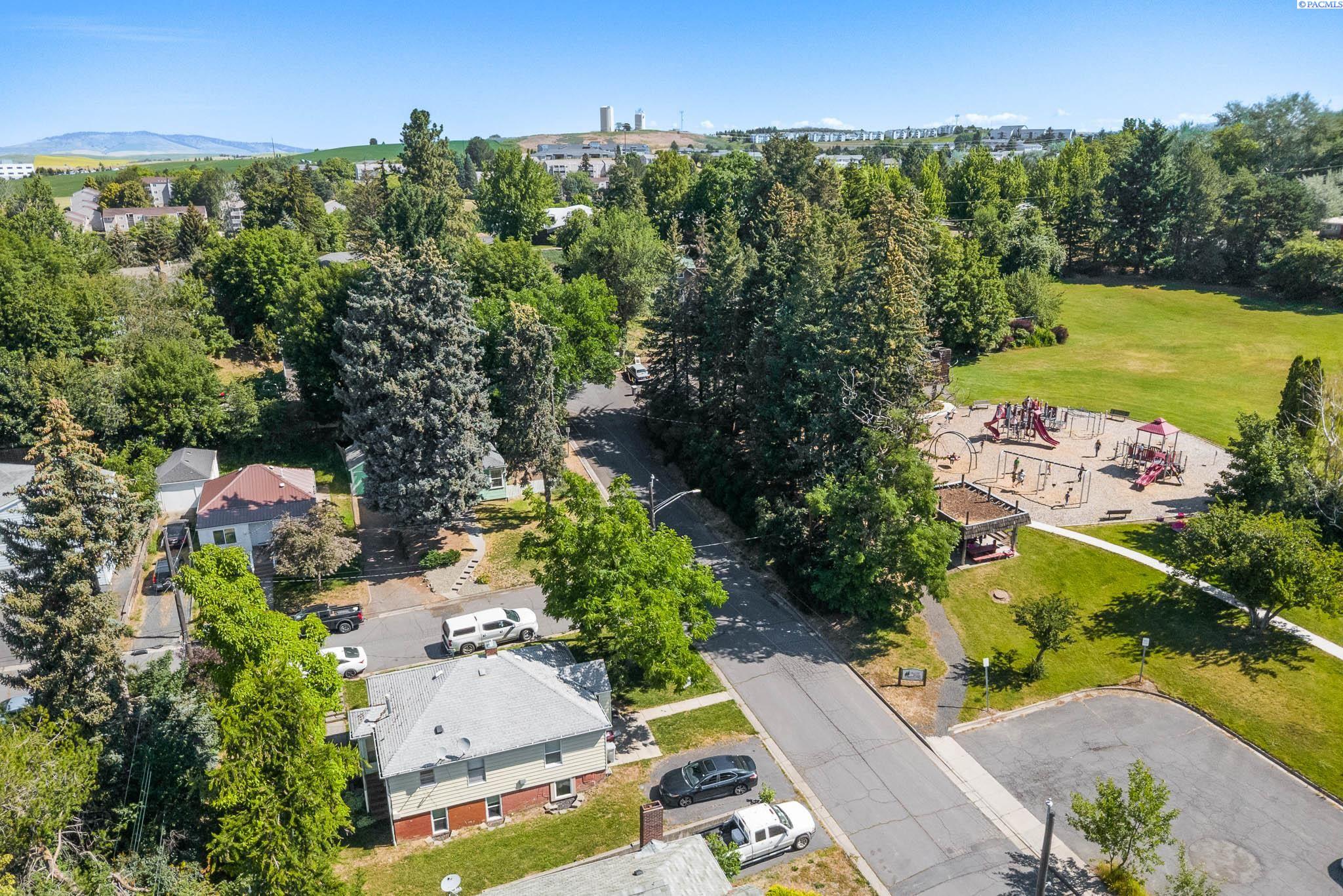 Photo 2 of Single family home for sale at 1320 Ne Mcgee, Pullman, WA 99163 | MLS# PAC294389 | Listing updated on 2026-10-03