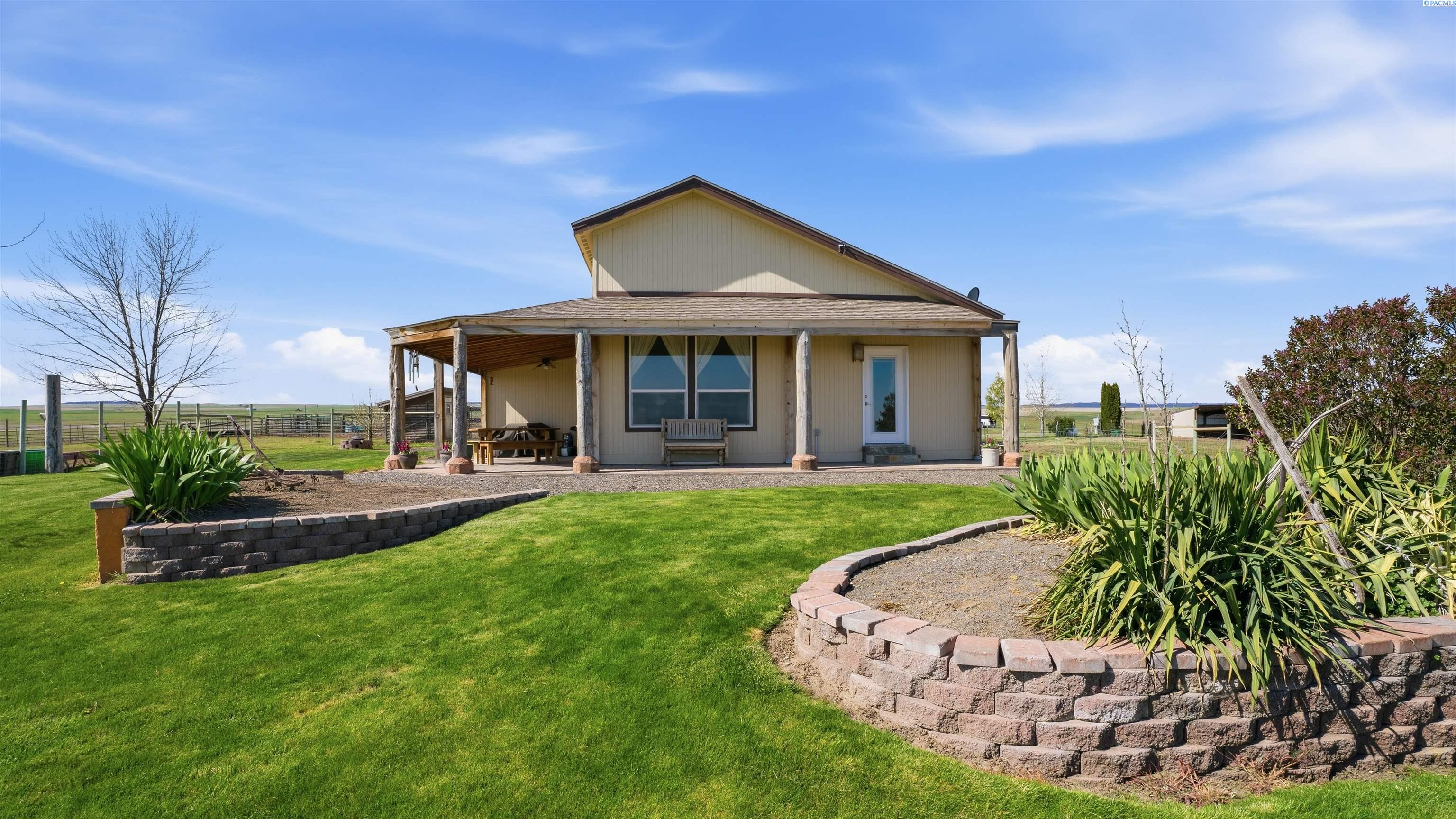 Photo 1 of Manufactured home for sale at 19397 Cloverland Rd, Asotin, WA 99402 | MLS# PAC294393 | Listing updated on 2026-07-22