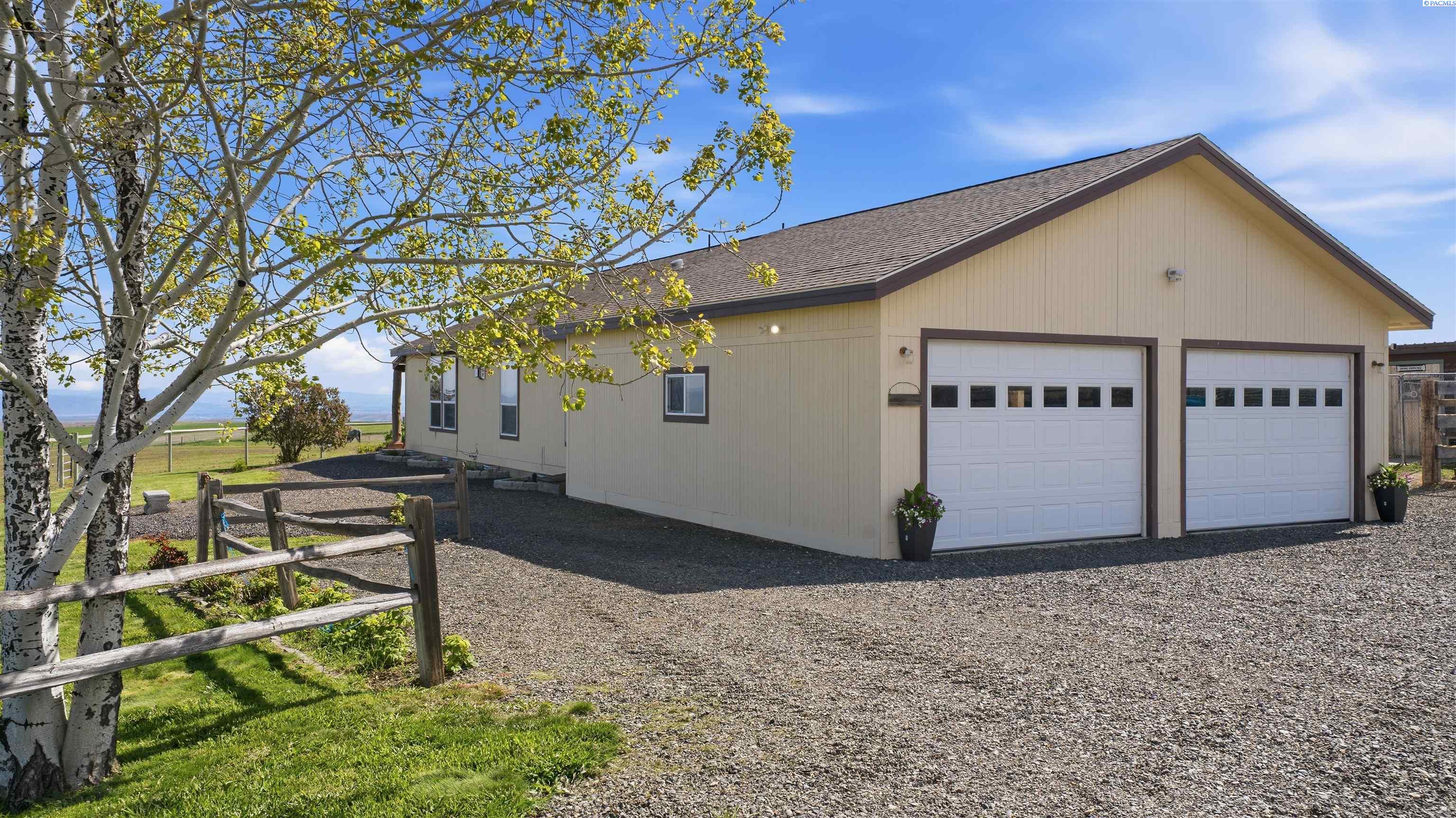Photo 4 of Manufactured home for sale at 19397 Cloverland Rd, Asotin, WA 99402 | MLS# PAC294393 | Listing updated on 2026-07-22