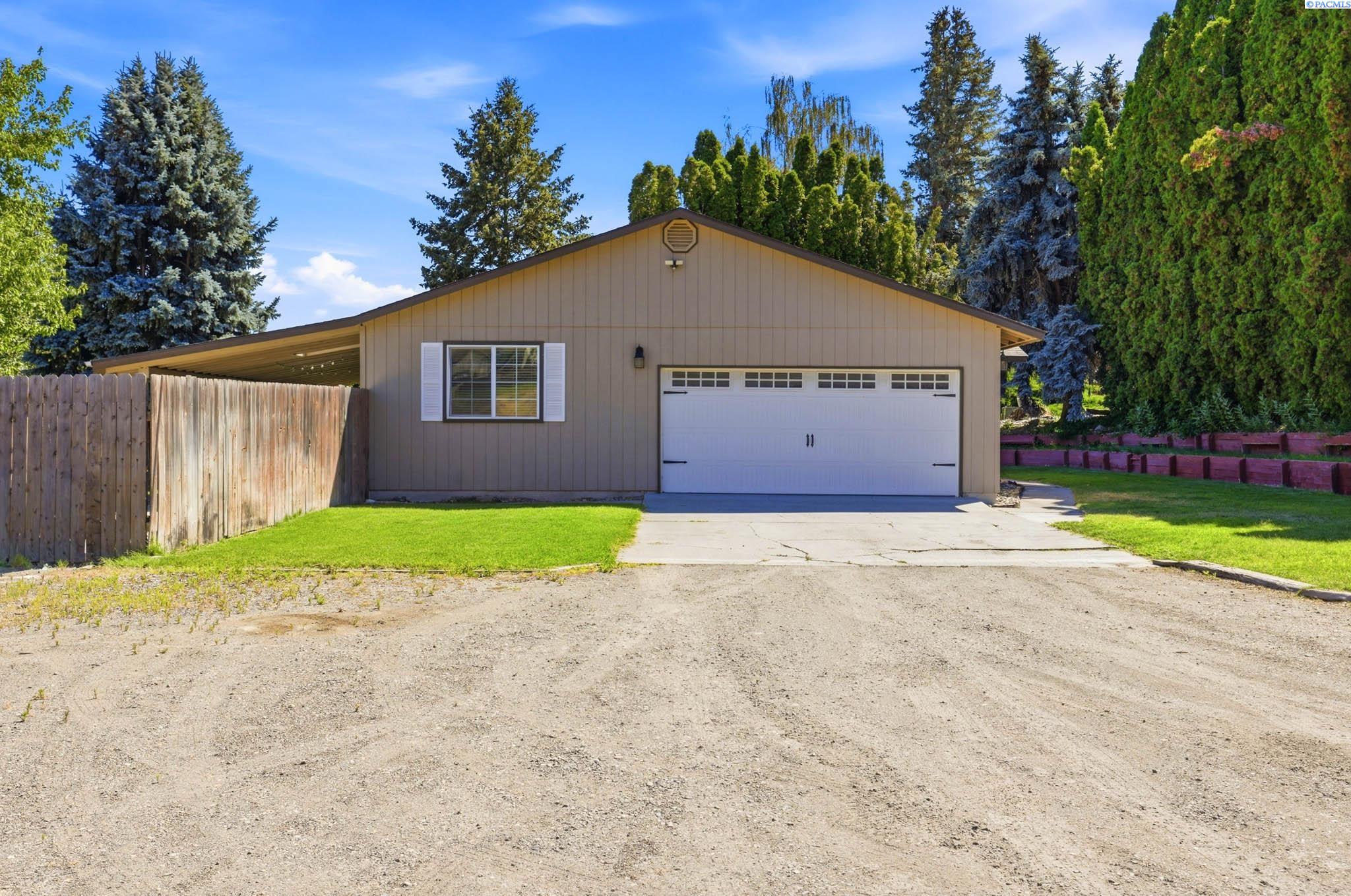 Photo 2 of Single family home for sale at 3013 Escolar Rd, Kennewick, WA 99338 | MLS# PAC294400 | Listing updated on 2026-10-13
