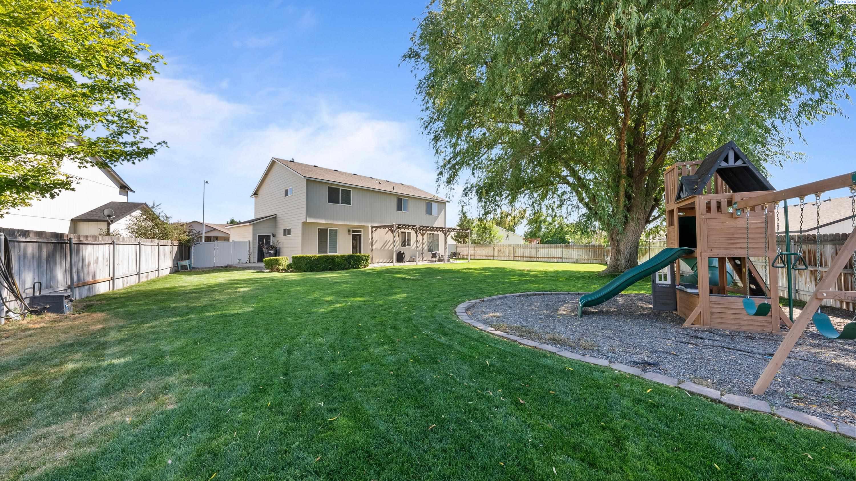 Photo 3 of Single family home for sale at 5124 Tyler Ct, Pasco, WA 99301 | MLS# PAC294421 | Listing updated on 2026-09-23