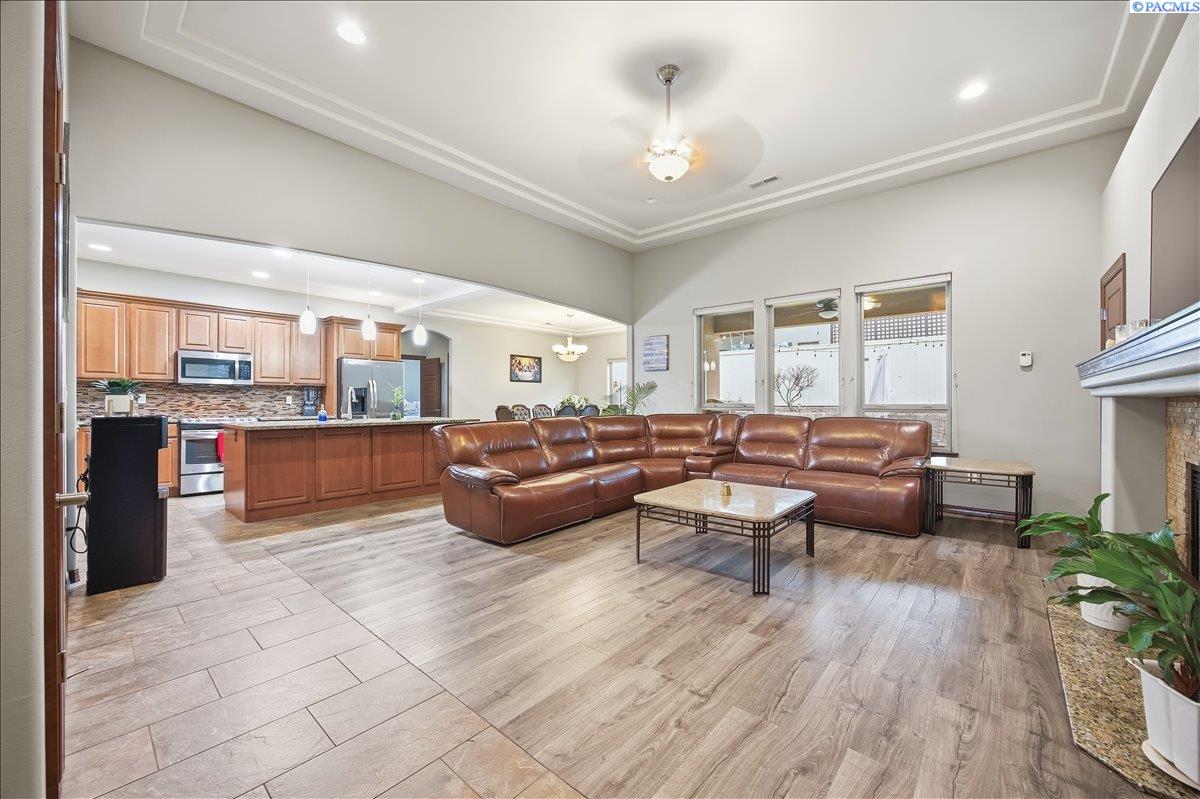 Photo 2 of Single family home for sale at 4278 S Zillah St, Kennewick, WA 99337 | MLS# PAC294461 | Listing updated on 2026-08-16