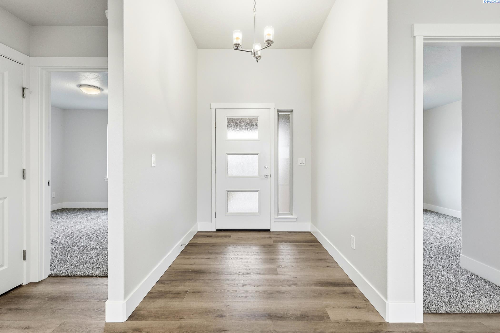 Photo 3 of Single family home for sale at 2888 S Roosevelt St, Kennewick, WA 99338 | MLS# PAC294475 | Listing updated on 2026-08-27