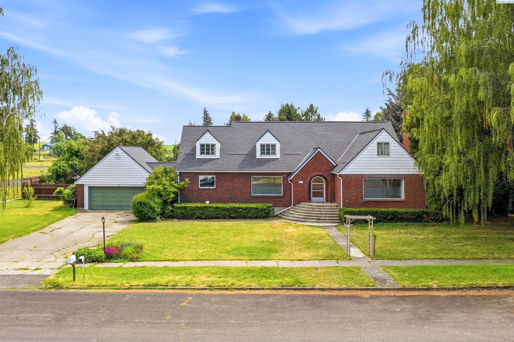 Photo 2 of Single family home for sale at 303 W Steptoe Ave, Oakesdale, WA 99158 | MLS# PAC294476 | Listing updated on 2026-10-06