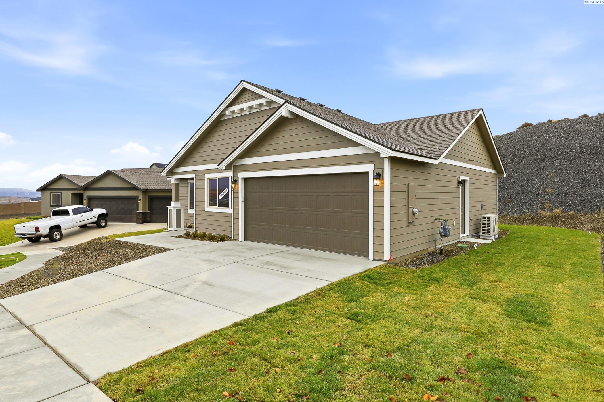 Photo 3 of Single family home for sale at 6650 W 28th Avenue, Kennewick, WA 99338 | MLS# PAC294508 | Listing updated on 2026-09-28