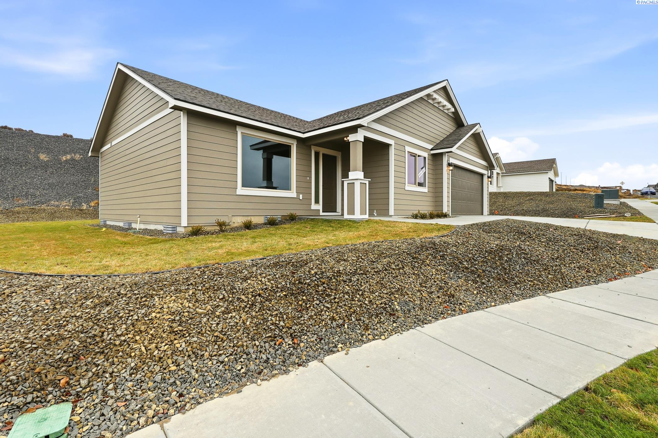 Photo 2 of Single family home for sale at 6650 W 28th Avenue, Kennewick, WA 99338 | MLS# PAC294508 | Listing updated on 2026-09-28