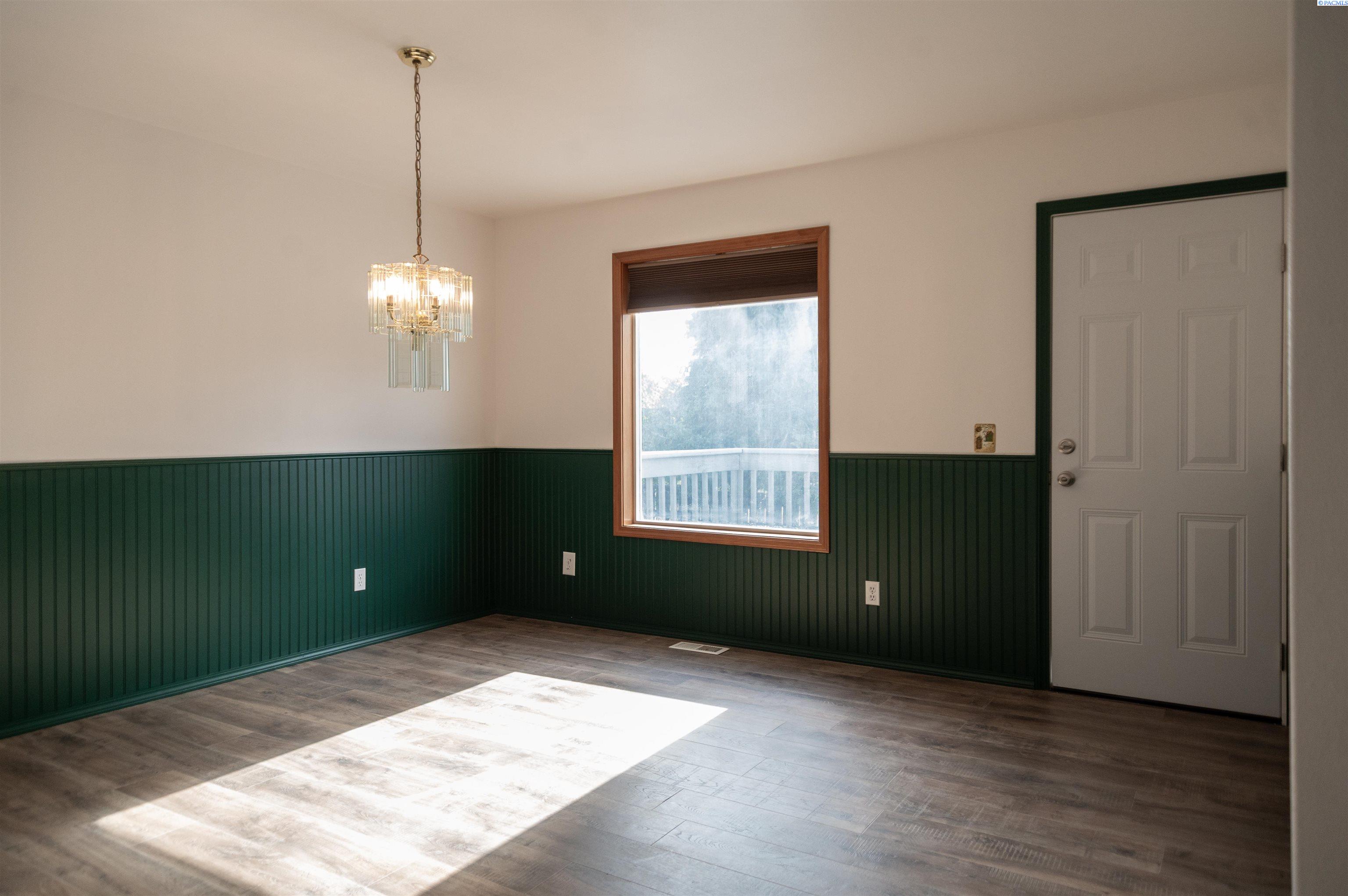 Photo 4 of Single family home for sale at 1565 NE 11th Street, Benton City, WA 99320 | MLS# PAC294533 | Listing updated on 2026-09-03