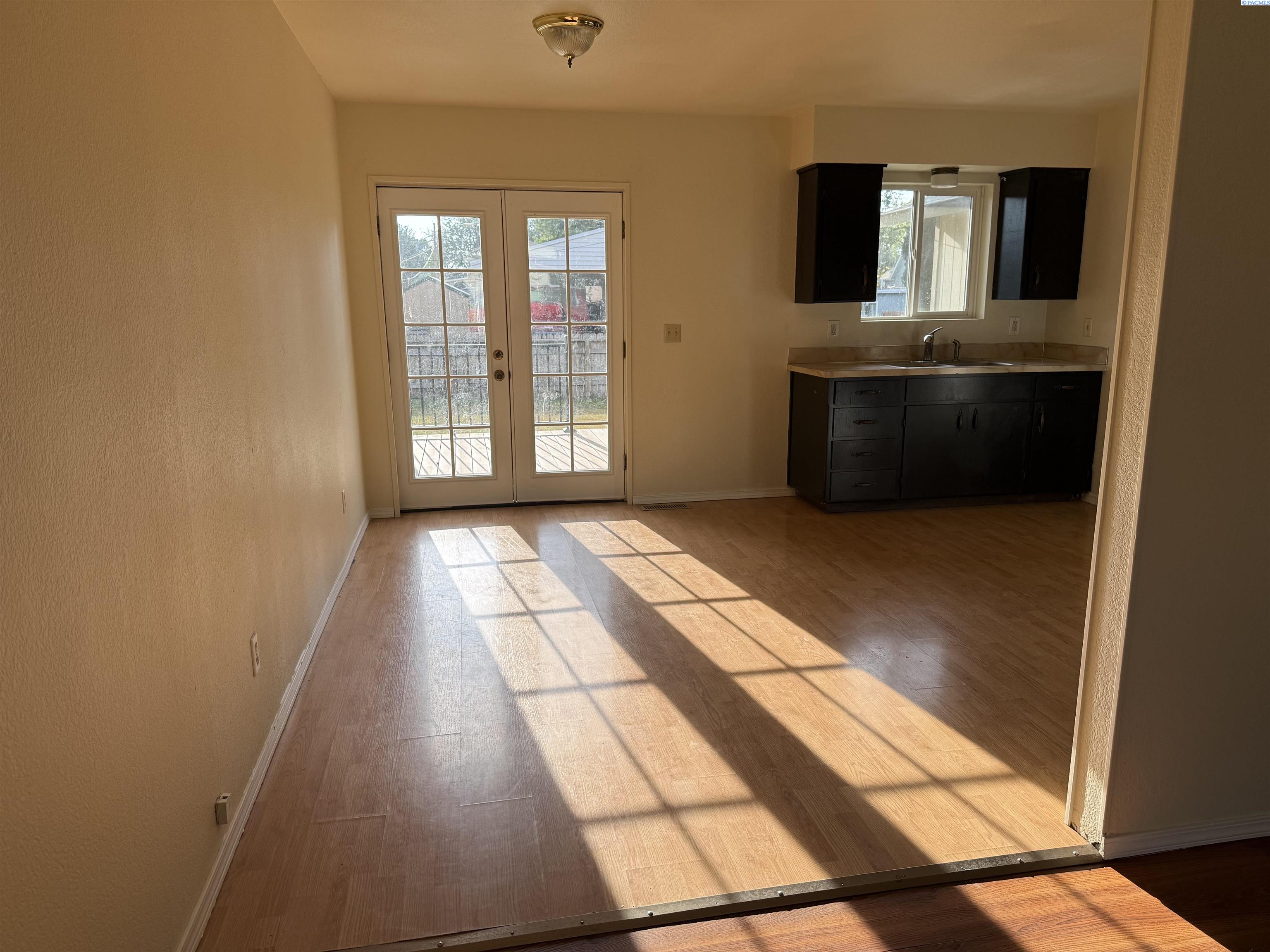 Photo 4 of Single family home for sale at 1015 Alice St, Prosser, WA 99350 | MLS# PAC294559 | Listing updated on 2026-10-09