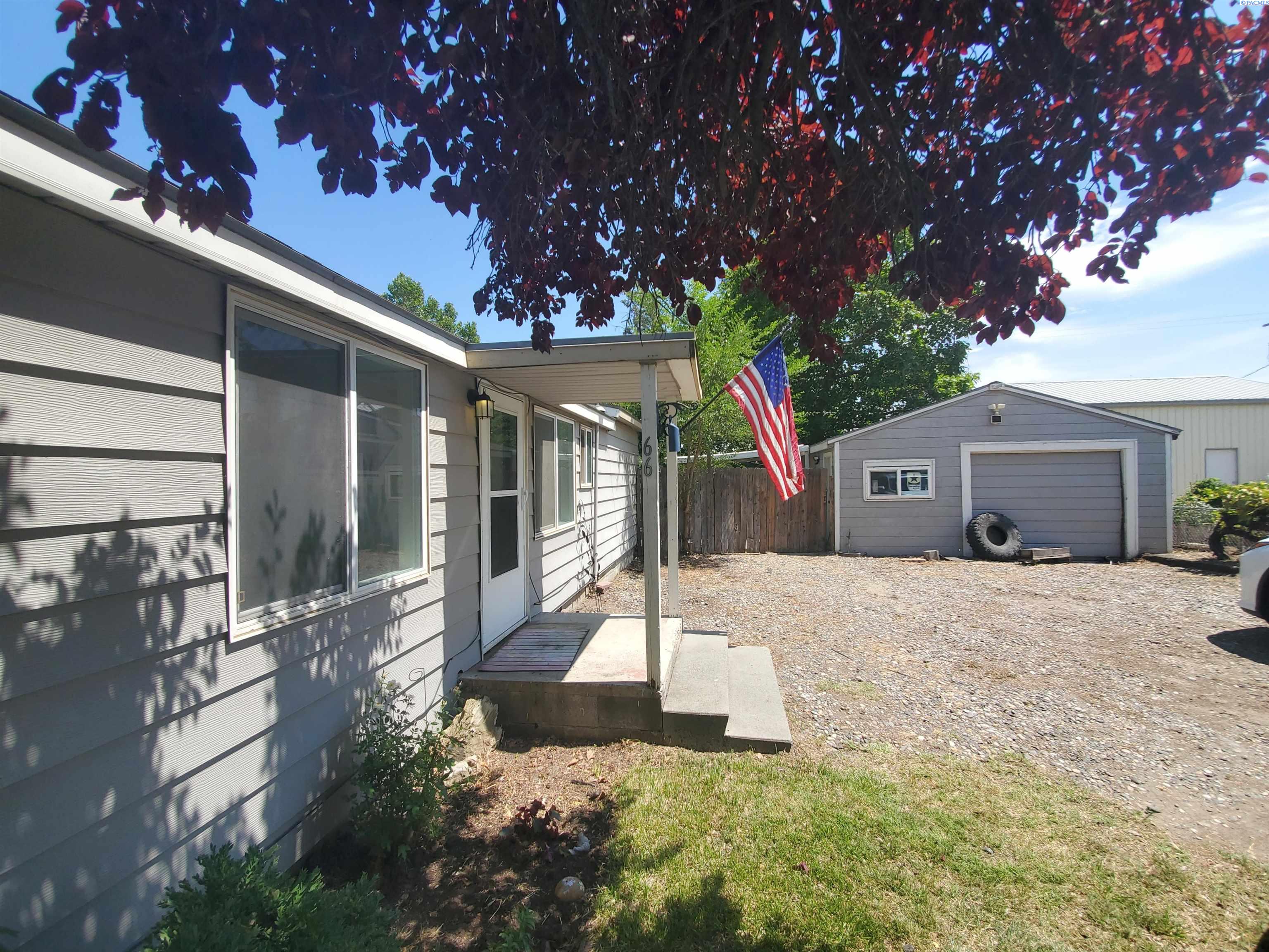 Photo 1 of Single family home for sale at 966 North 59th, West Richland, WA 99353 | MLS# PAC294572 | Listing updated on 2026-09-01