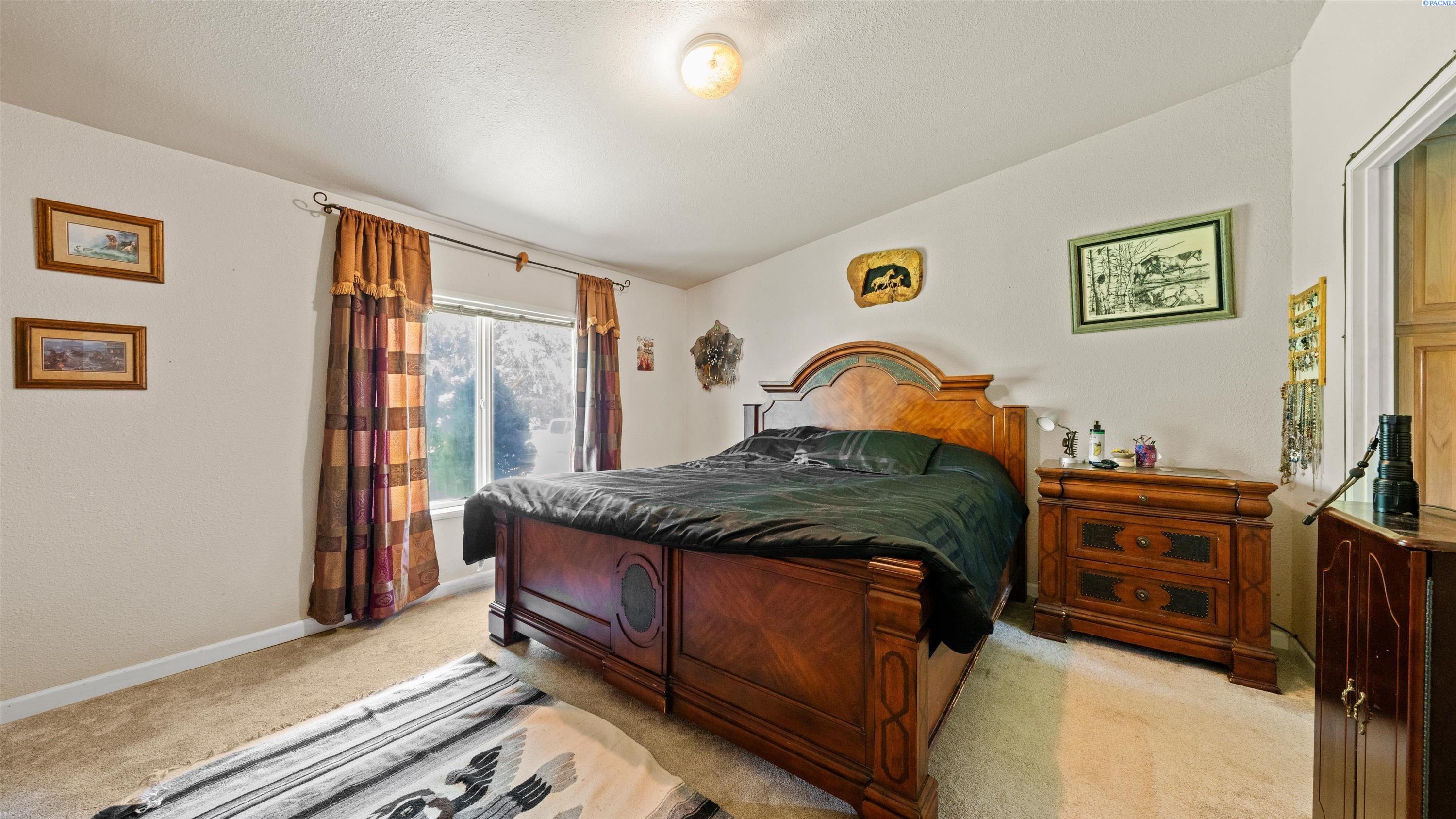 Photo 4 of Manufactured home for sale at 1011 Babs Ave, Benton City, WA 99320 | MLS# PAC294608 | Listing updated on 2026-07-21