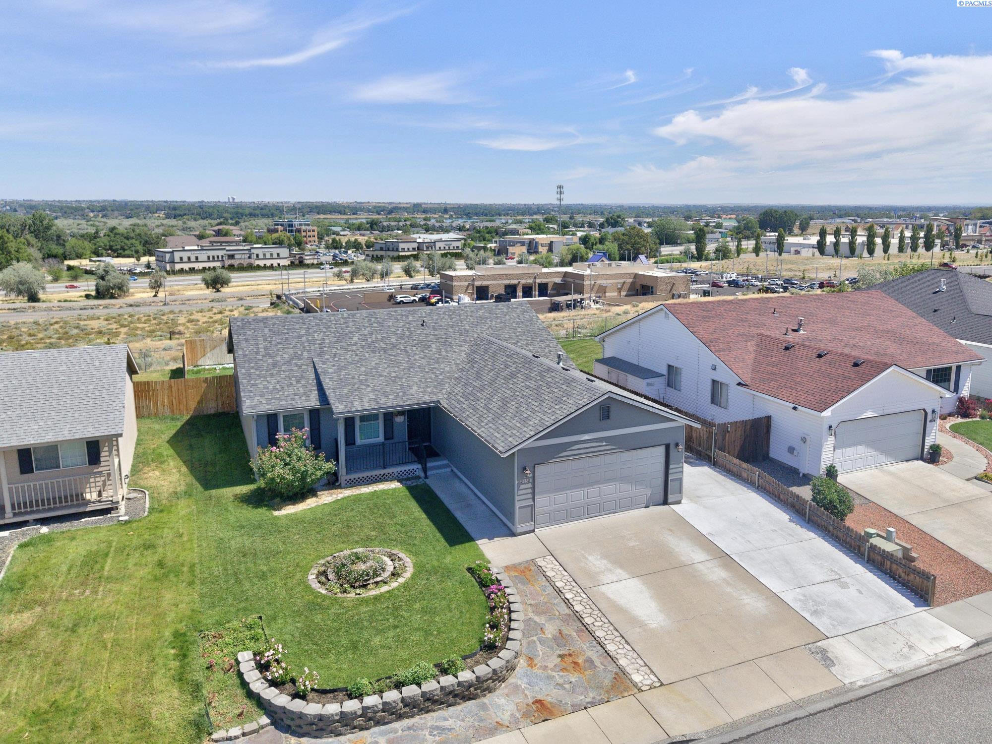 Photo 3 of Single family home for sale at 8560 W Canyon Ave, Kennewick, WA 99336 | MLS# PAC294613 | Listing updated on 2026-08-15