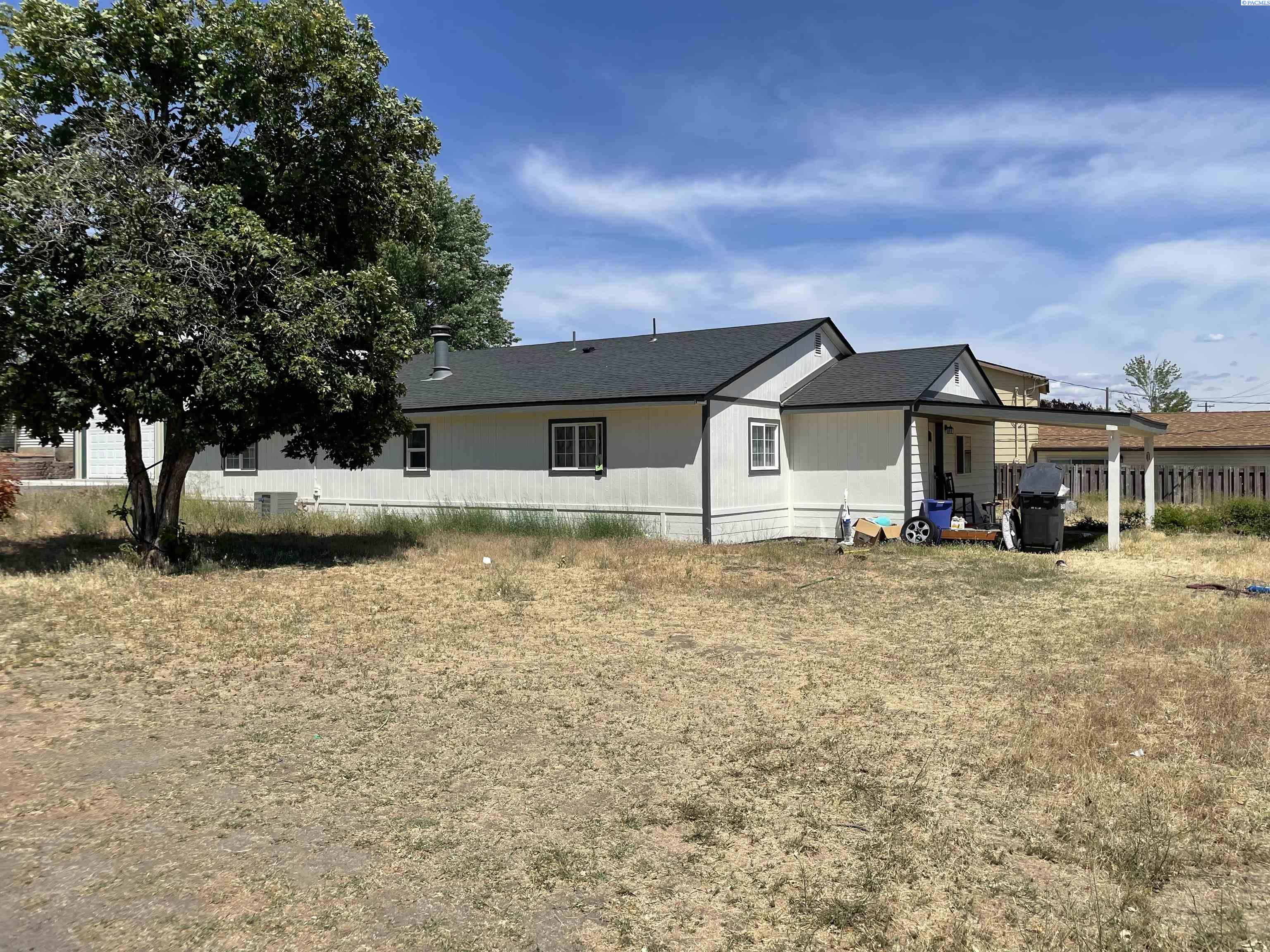 Photo 3 of Single family home for sale at 6106 Desert View, West Richland, WA 99353 | MLS# PAC294626 | Listing updated on 2026-07-14