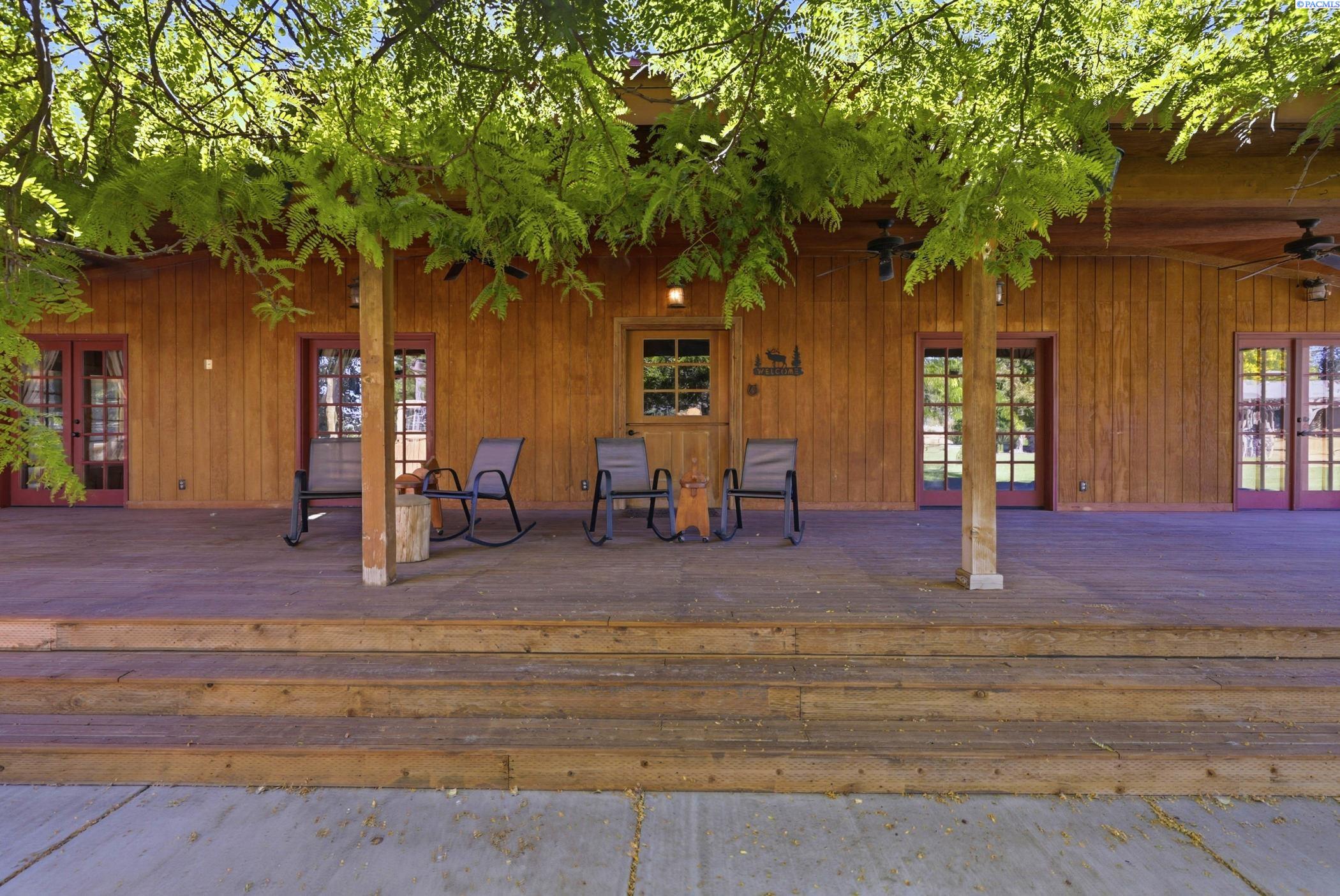 Photo 3 of Single family home for sale at 315 Monument Dr, Burbank, WA 99323 | MLS# PAC294651 | Listing updated on 2026-09-28