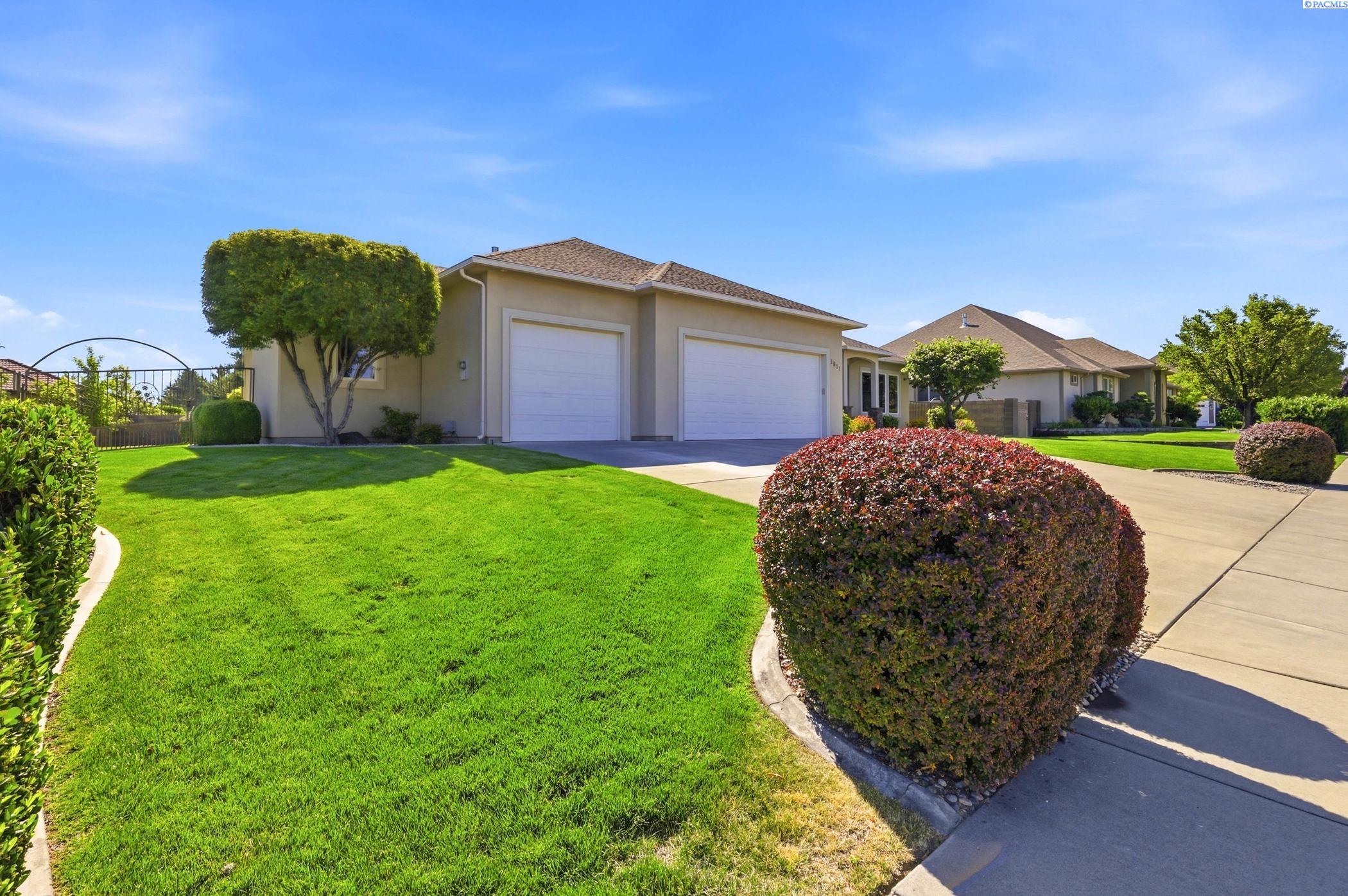 Photo 3 of Single family home for sale at 1811 S Dawes St, Kennewick, WA 99338 | MLS# PAC294673 | Listing updated on 2026-10-13