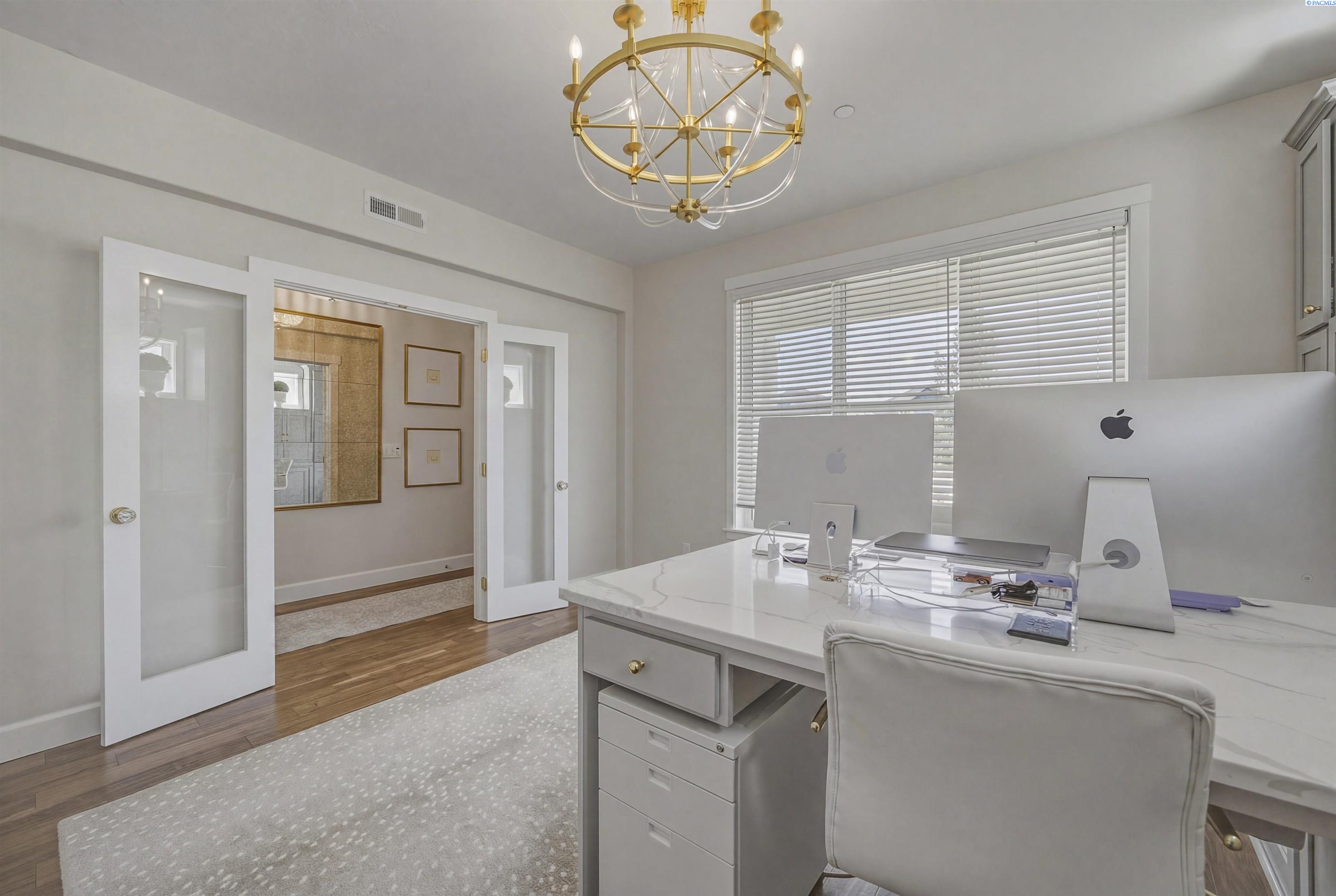 Photo 3 of Single family home for sale at 2551 Anvil Ct, Richland, WA 99352 | MLS# PAC294686 | Listing updated on 2026-07-25