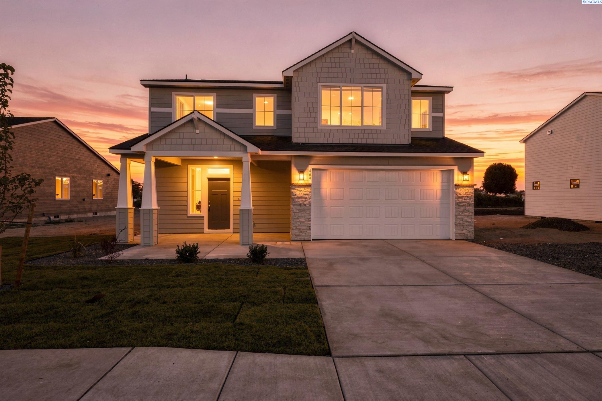 Photo 1 of Single family home for sale at 409 Sapphire Ave, Grandview, WA 98930 | MLS# PAC294714 | Listing updated on 2026-10-04