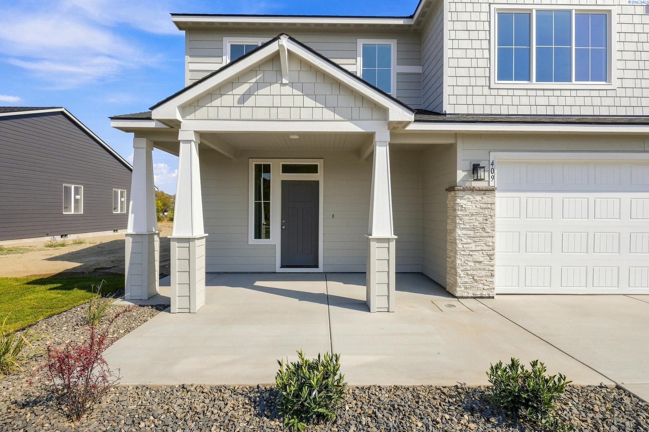 Photo 3 of Single family home for sale at 409 Sapphire Ave, Grandview, WA 98930 | MLS# PAC294714 | Listing updated on 2026-10-04