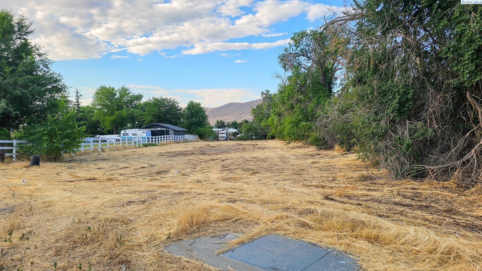 Photo 2 of Land for sale at Nka Grace Ct, Benton City, WA 99320 | MLS# PAC294718 | Listing updated on 2026-08-04
