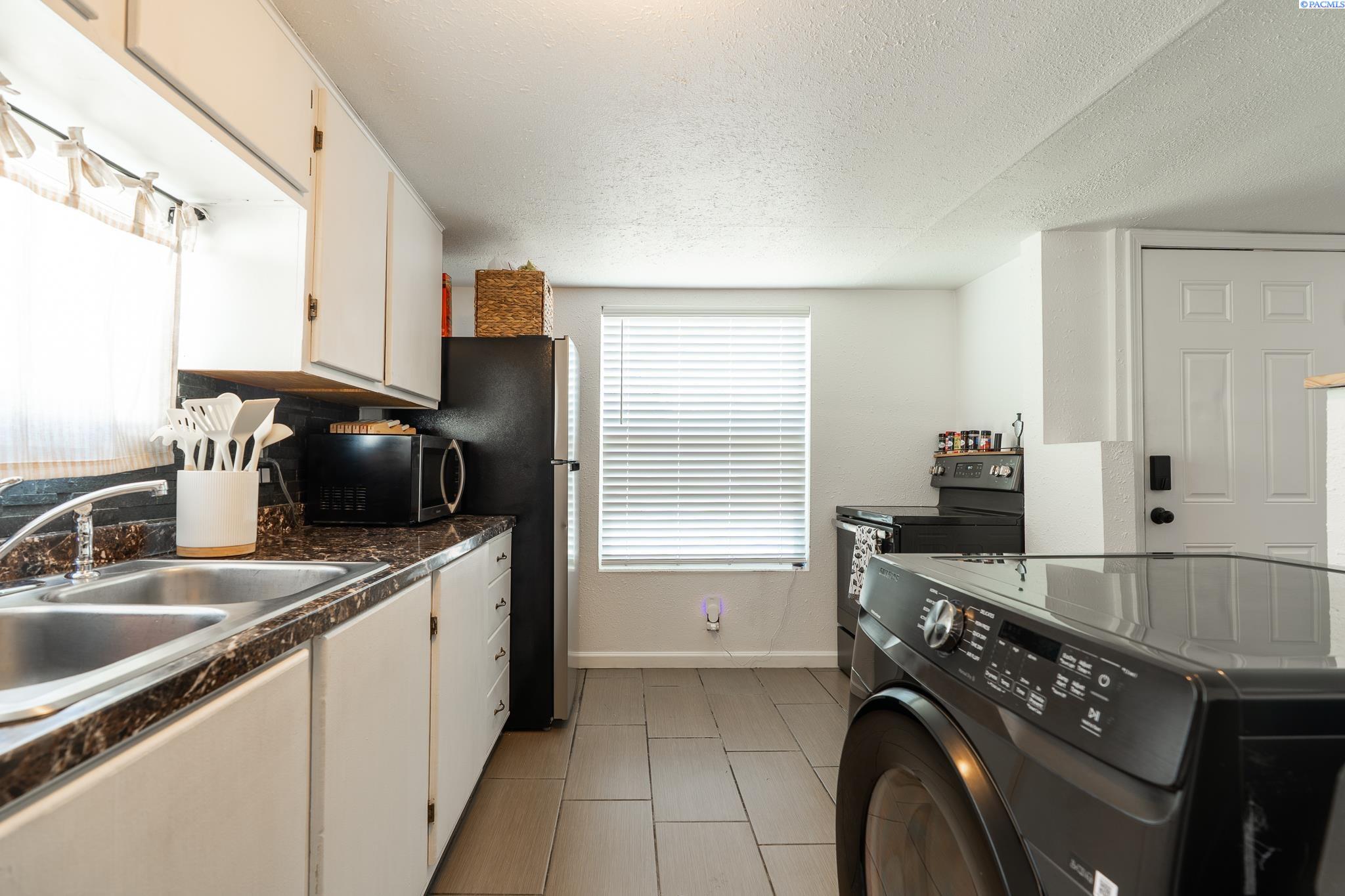 Photo 3 of Single family home for sale at 804 Davenport, Richland, WA 99352 | MLS# PAC294724 | Listing updated on 2026-09-26