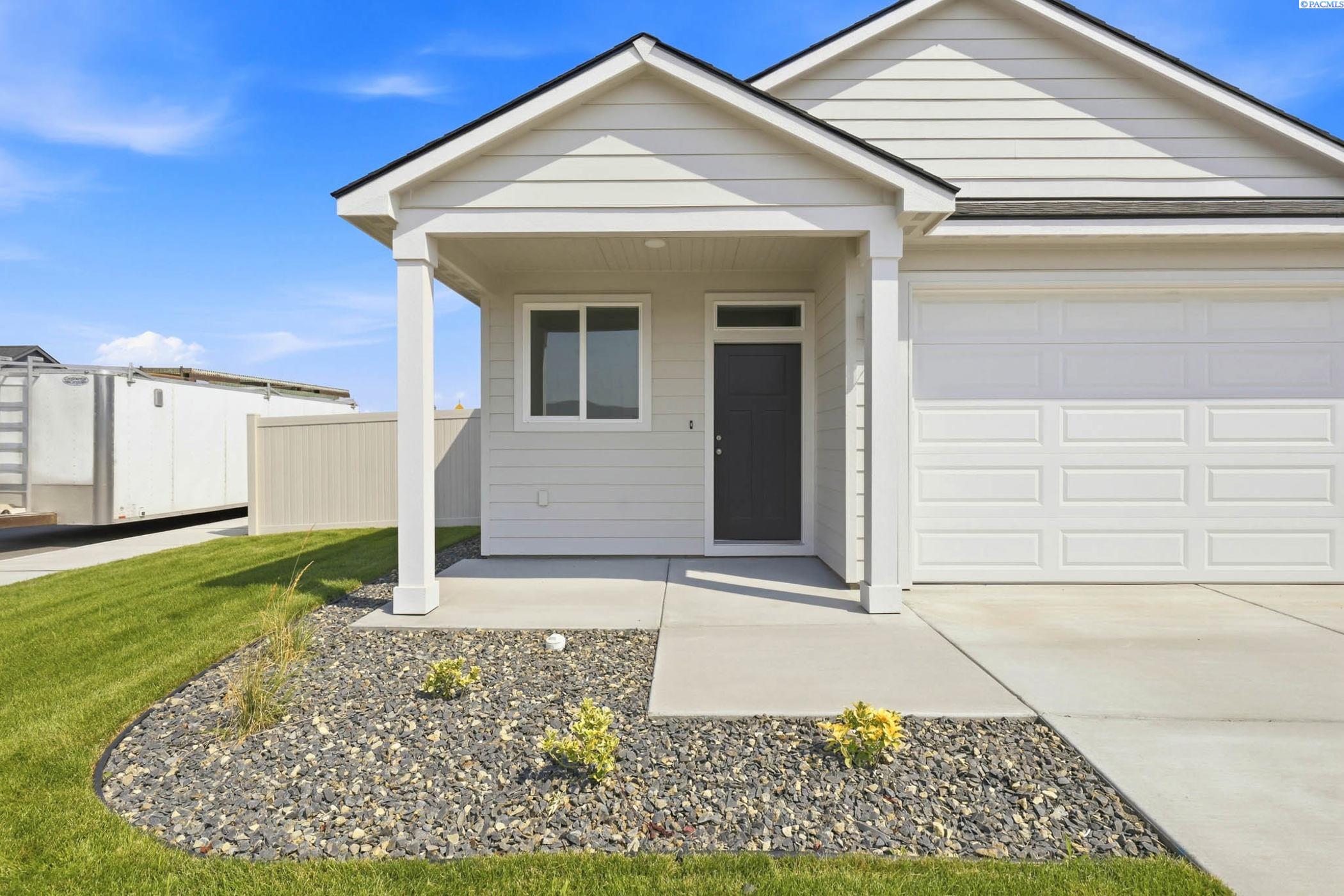 Photo 3 of Single family home for sale at 1422 Lena Ave, Benton City, WA 99320 | MLS# PAC294745 | Listing updated on 2026-10-04