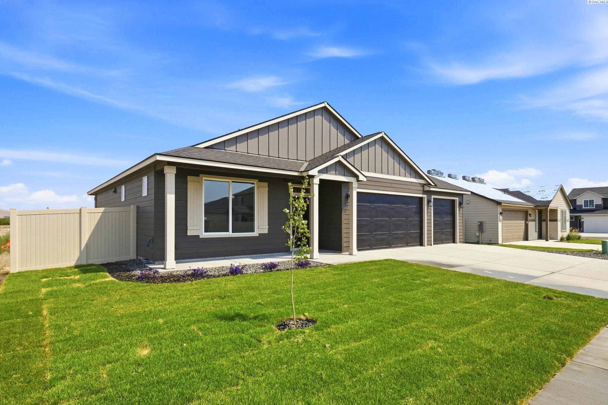 Photo 3 of Single family home for sale at 1504 W Williams Rd, Benton City, WA 99320 | MLS# PAC294747 | Listing updated on 2026-10-04