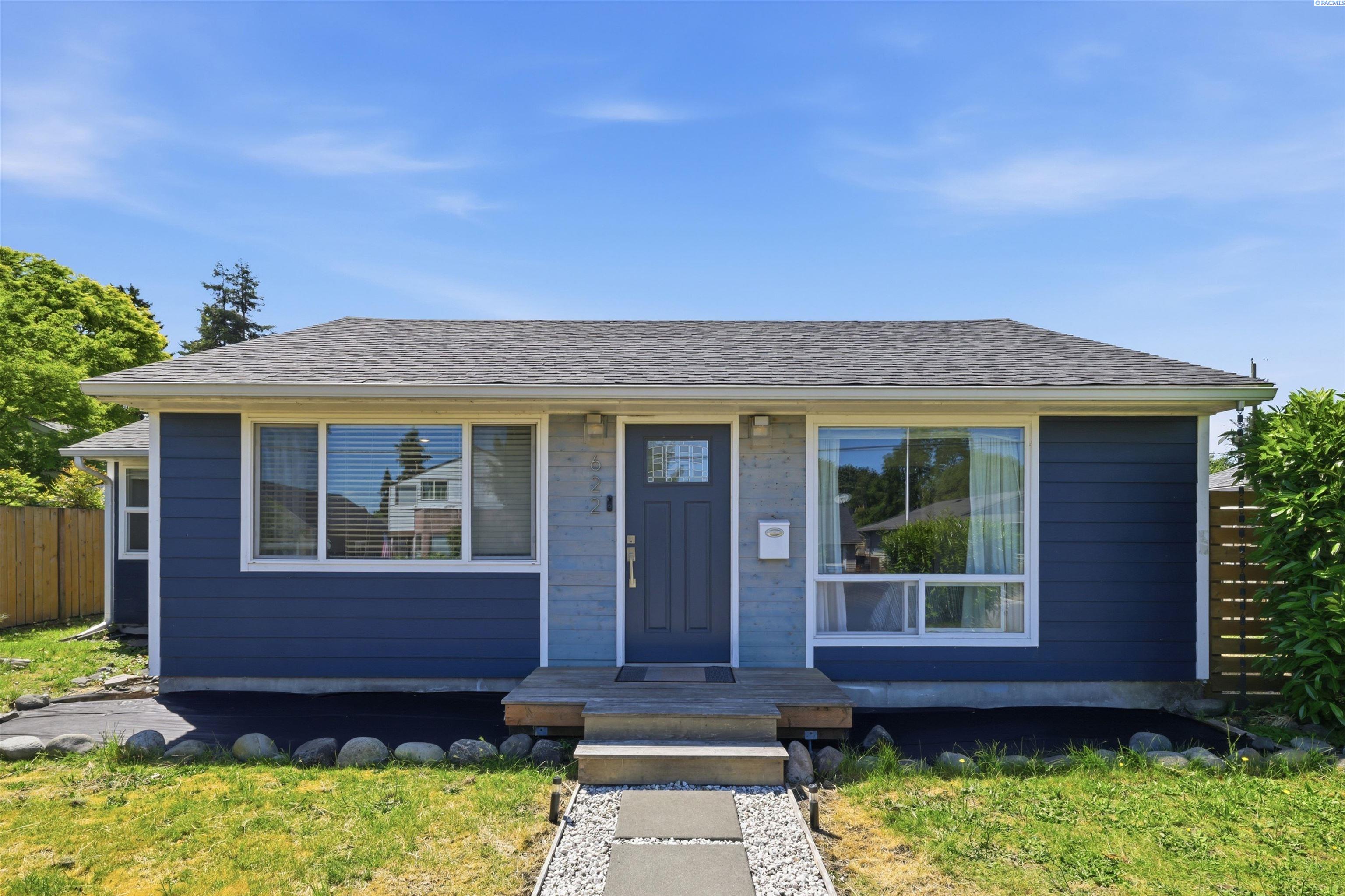Photo 2 of Single family home for sale at 622 6th Street Se, Auburn, WA 98002 | MLS# PAC294768 | Listing updated on 2026-10-10