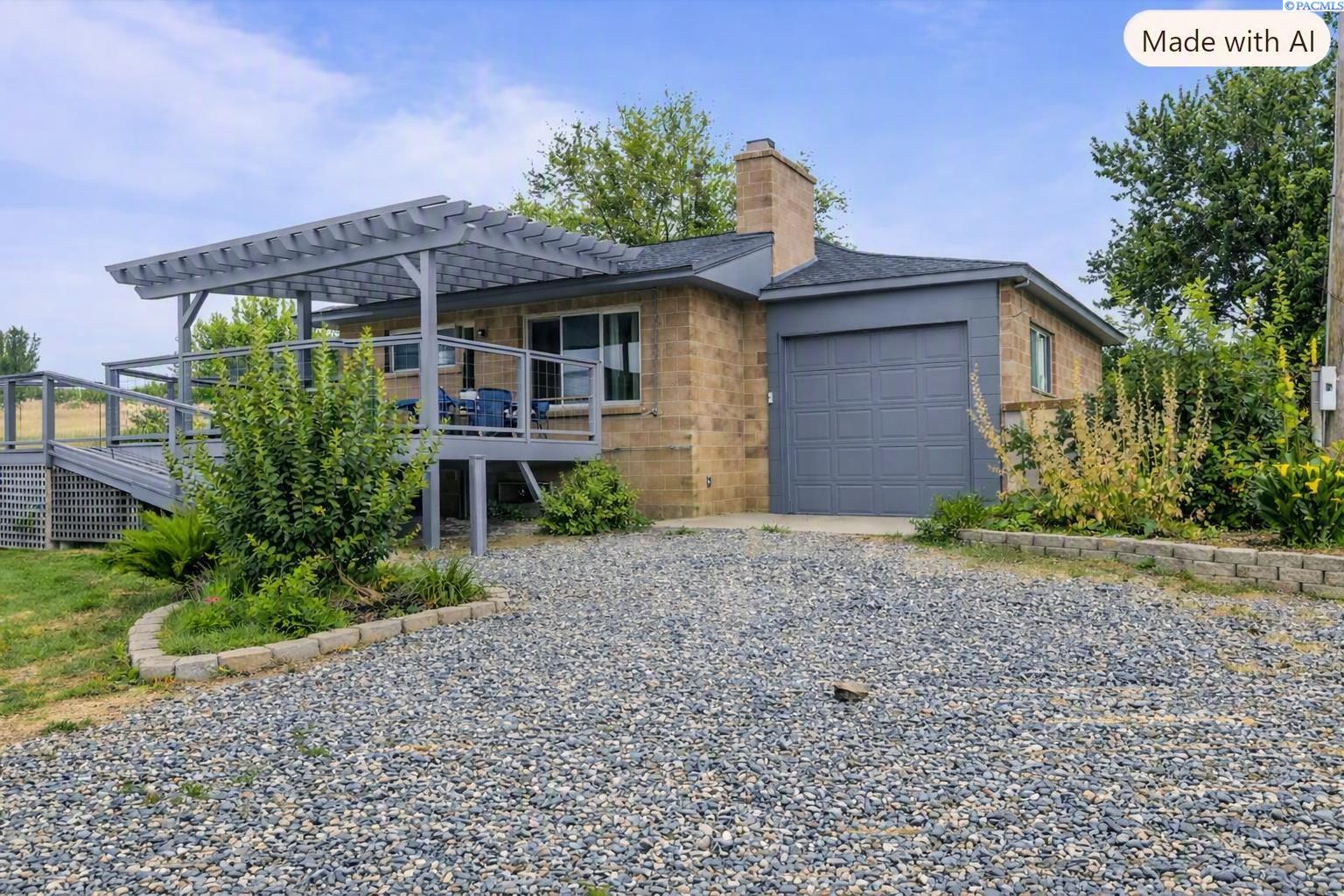 Photo 1 of Single family home for sale at 27504 W Orcutt Rd, Benton City, WA 99320 | MLS# PAC294774 | Listing updated on 2026-09-26
