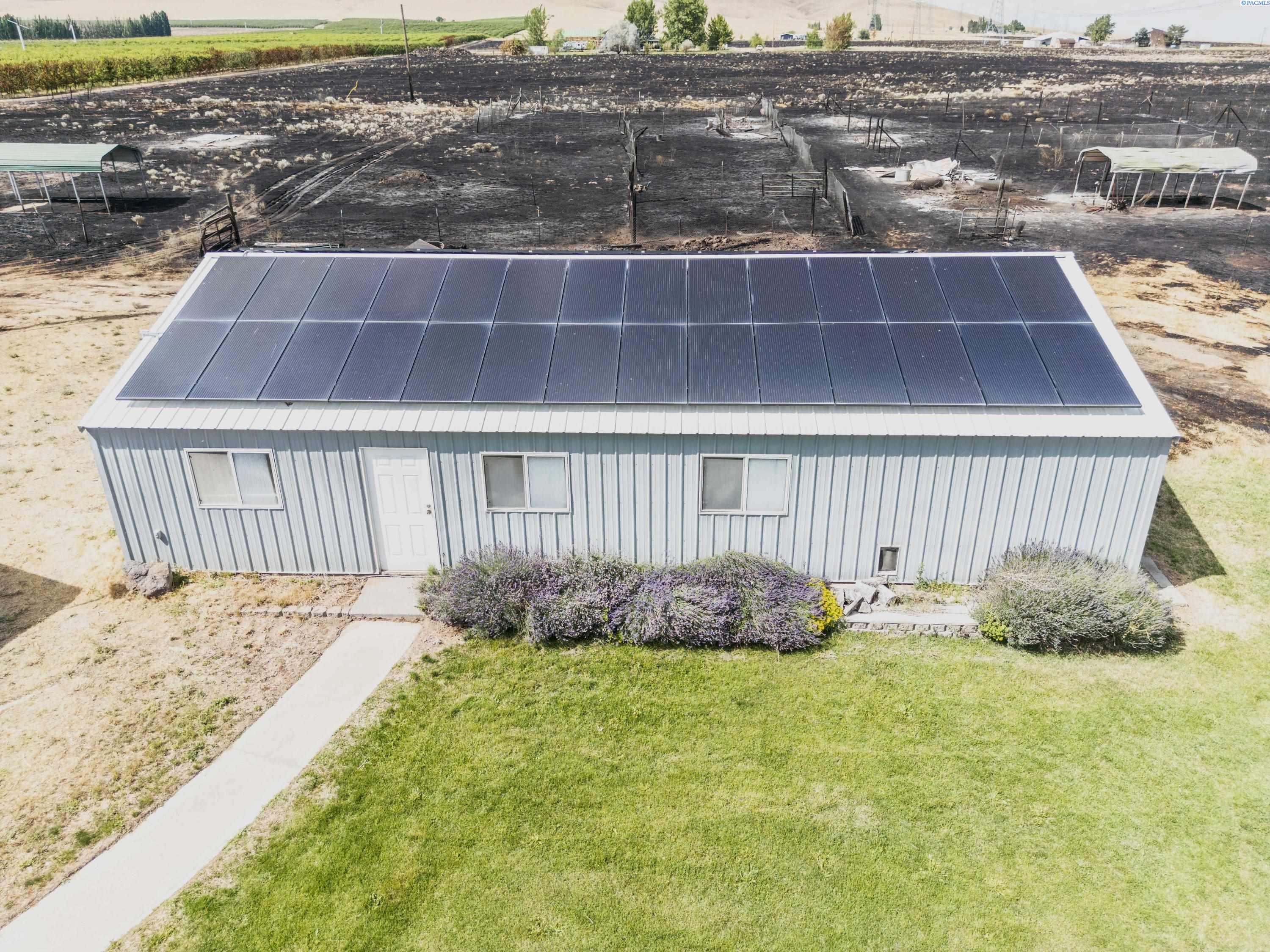 Photo 3 of Manufactured home for sale at 63208 N Whan Rd, Benton City, WA 99320 | MLS# PAC294800 | Listing updated on 2026-09-30