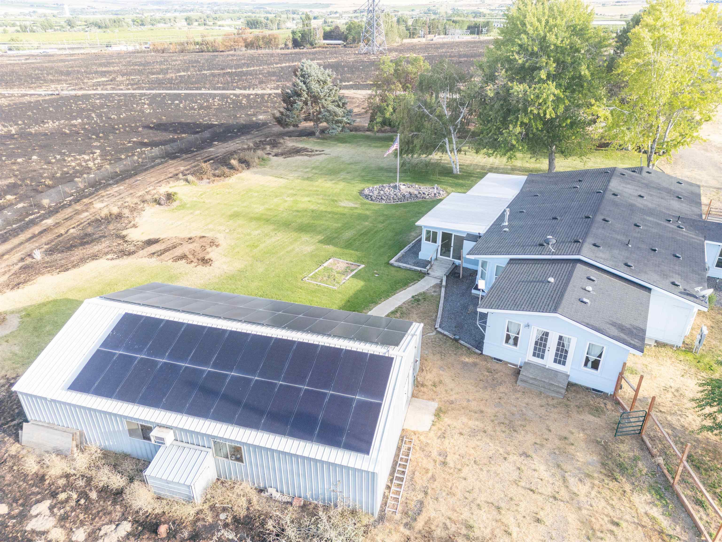 Photo 3 of Manufactured home for sale at 63208 N Whan Rd, Benton City, WA 99320 | MLS# PAC294800 | Listing updated on 2026-09-30