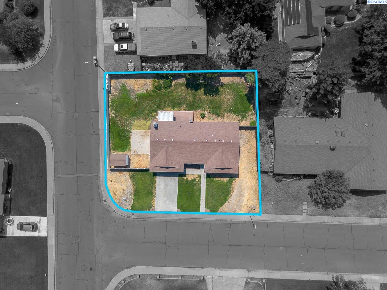 Photo 2 of Single family home for sale at 3801 W 17th Avenue, Kennewick, WA 99338 | MLS# PAC294829 | Listing updated on 2026-09-09