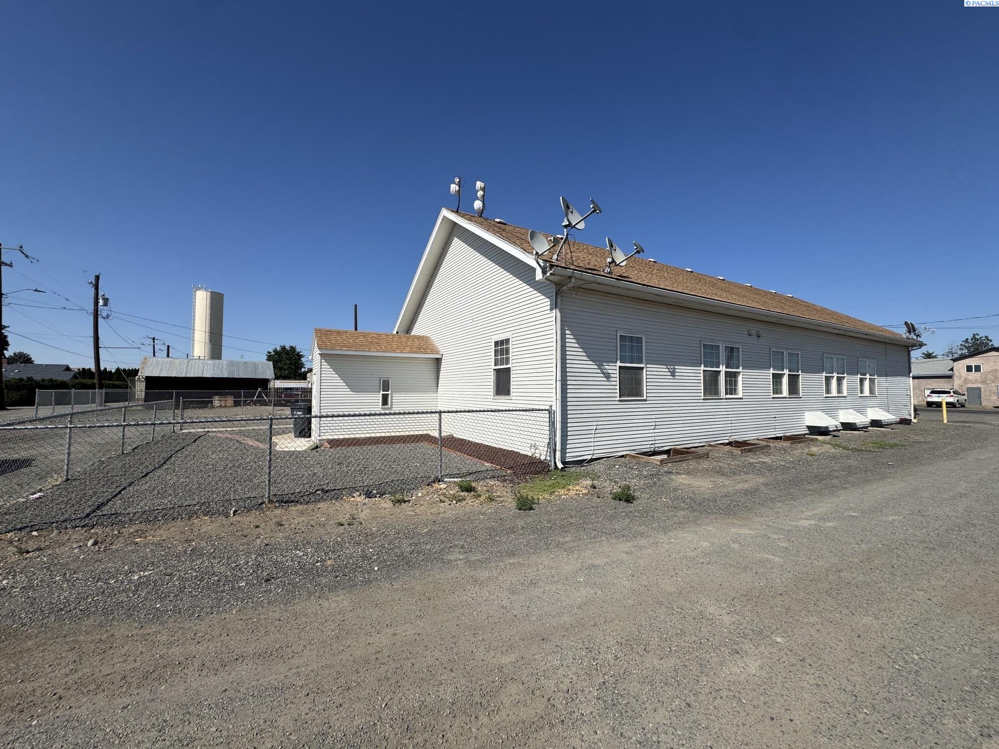Photo 3 of Multi family home for sale at 4140 Harrah Rd, Harrah, WA 98933 | MLS# PAC294832 | Listing updated on 2026-08-06