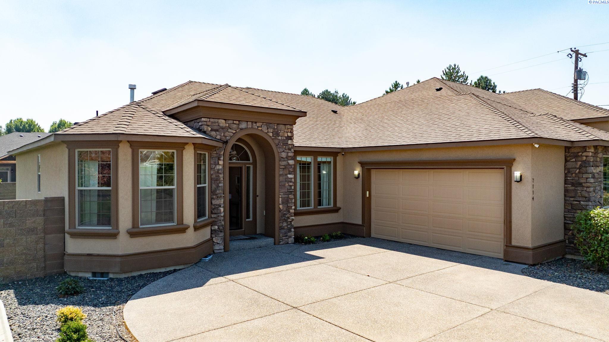 Photo 3 of Single family home for sale at 7114 Maxim Ct, Pasco, WA 99301 | MLS# PAC294837 | Listing updated on 2026-09-08