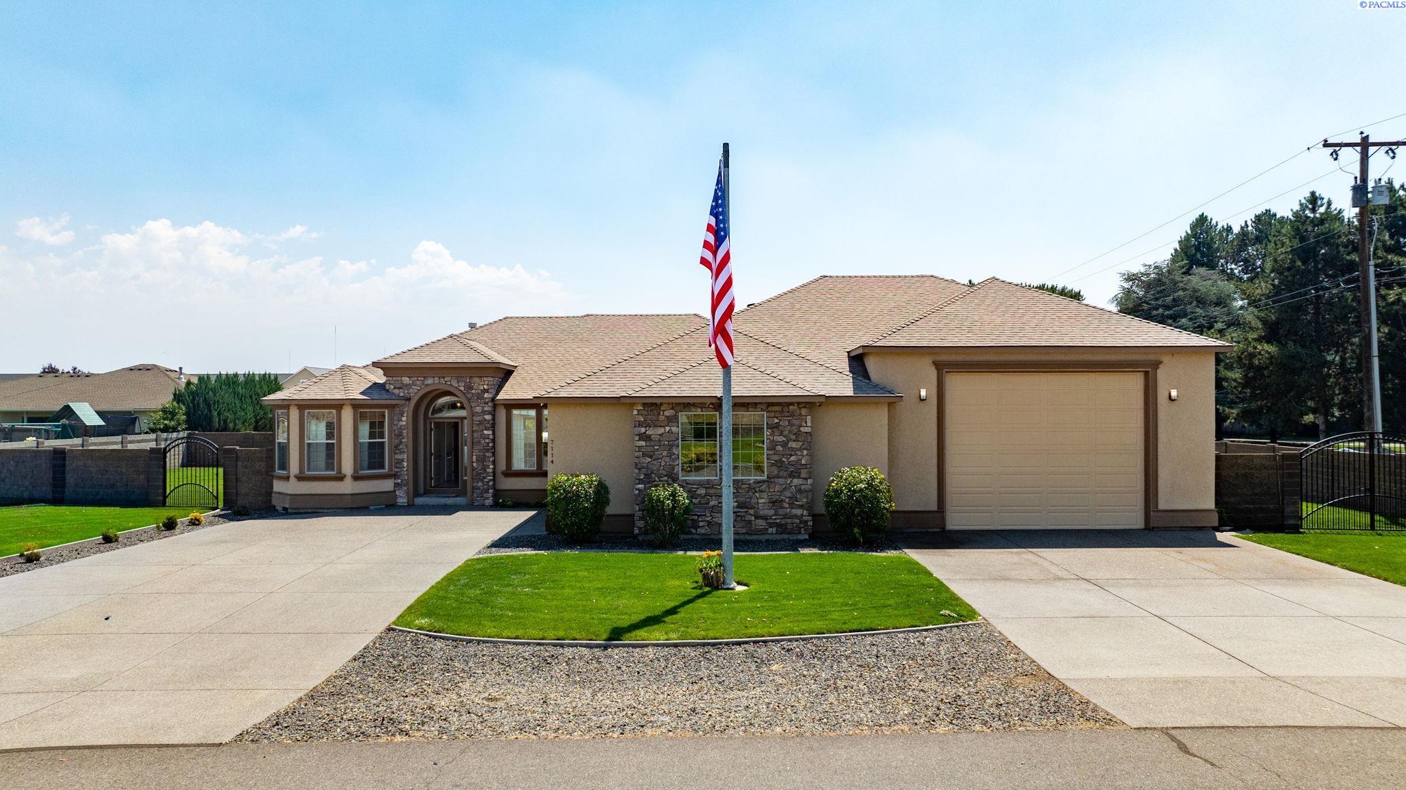 Photo 3 of Single family home for sale at 7114 Maxim Ct, Pasco, WA 99301 | MLS# PAC294837 | Listing updated on 2026-09-08