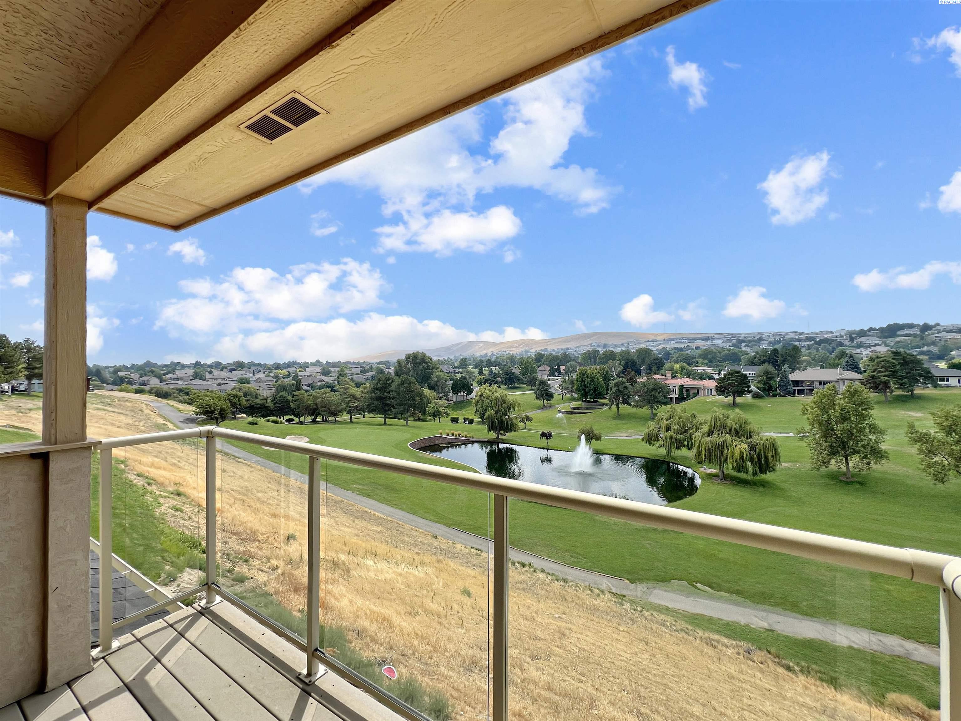 Photo 3 of Condo for sale at 3710 W D-101 Cyn Lakes Dr, Kennewick, WA 99337 | MLS# PAC294843 | Listing updated on 2026-08-22