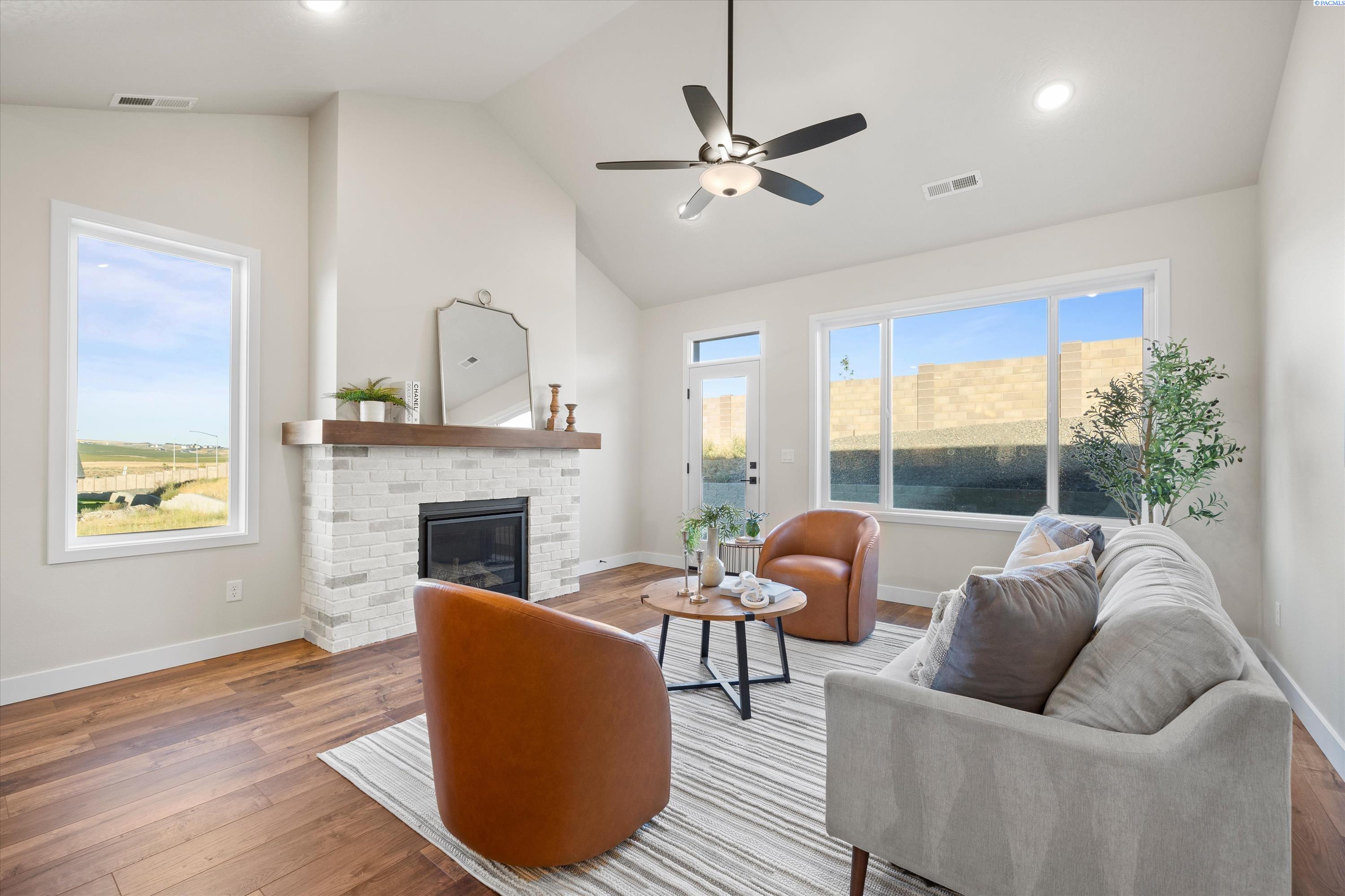 Photo 4 of Single family home for sale at 2960 Meadowlark Ave, Richland, WA 99352 | MLS# PAC294875 | Listing updated on 2026-09-20