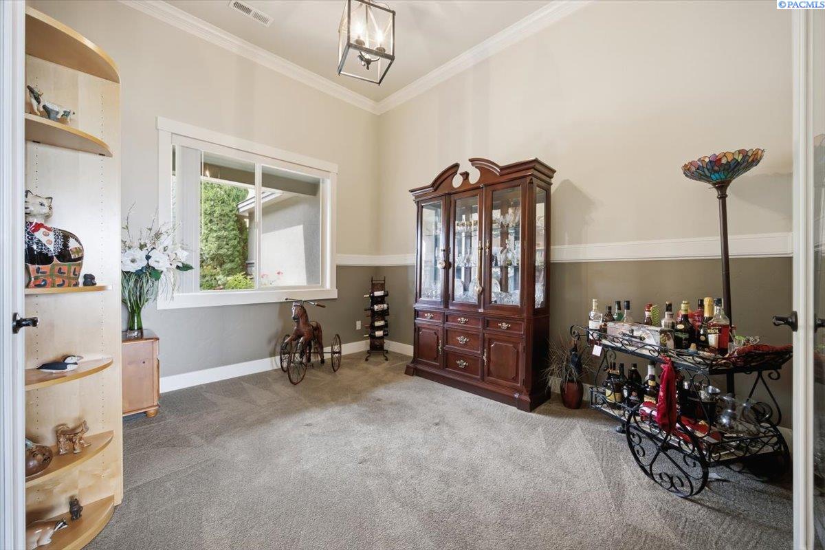 Photo 3 of Single family home for sale at 1929 Gala Way, Richland, WA 99352 | MLS# PAC294883 | Listing updated on 2026-10-10