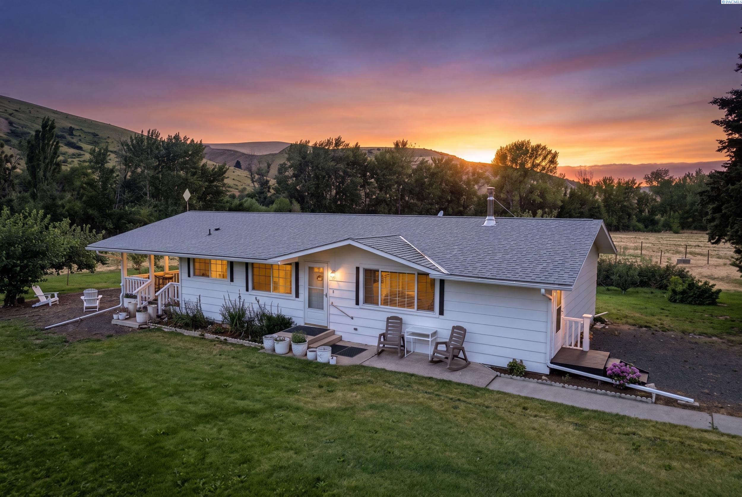 Photo 2 of Single family home for sale at 100 Vernon Ln, Dayton, WA 99328 | MLS# PAC294903 | Listing updated on 2026-07-23