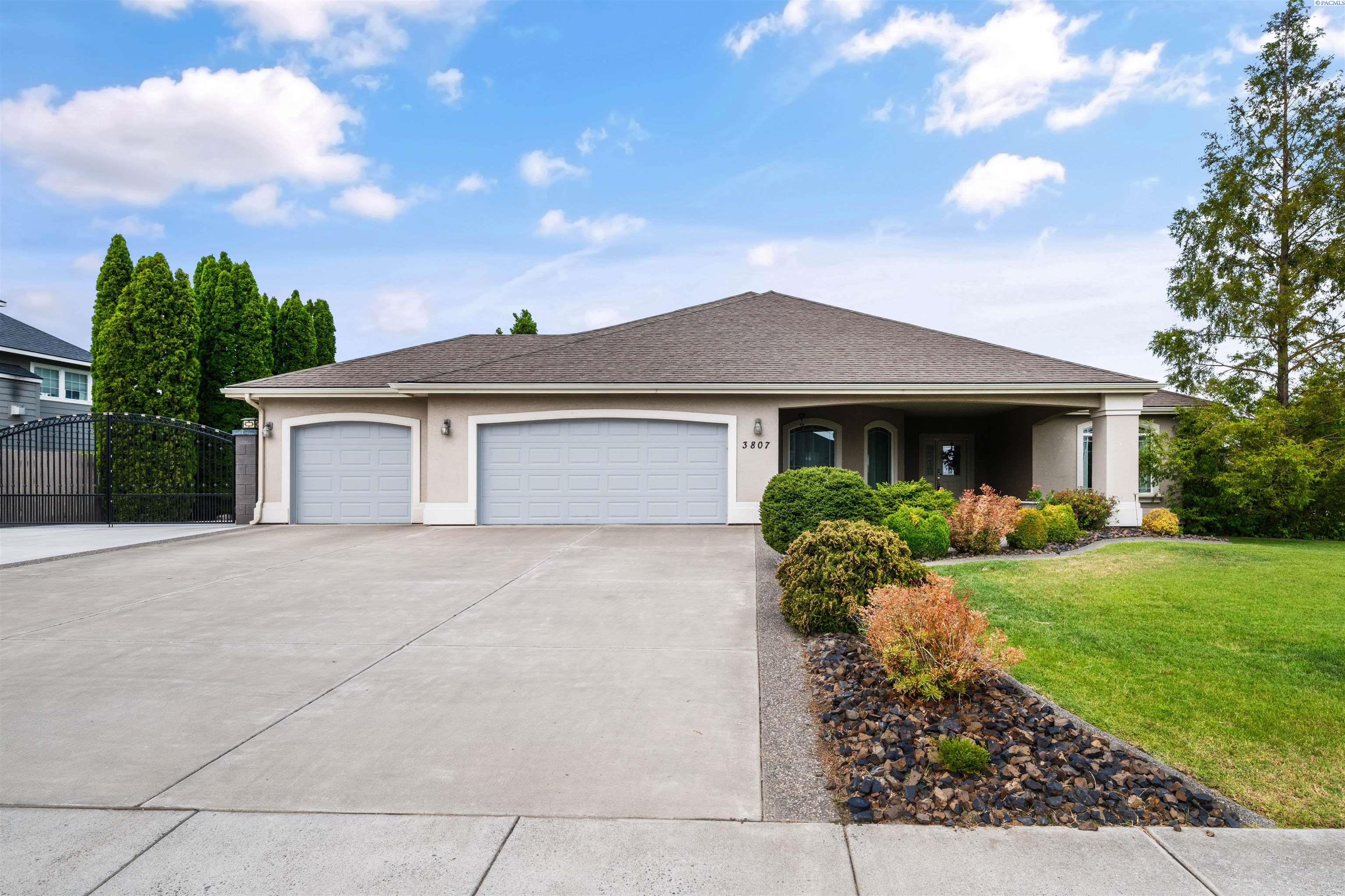 Photo 1 of Single family home for sale at 3807 Sedona Dr, Pasco, WA 99301 | MLS# PAC294960 | Listing updated on 2026-09-12
