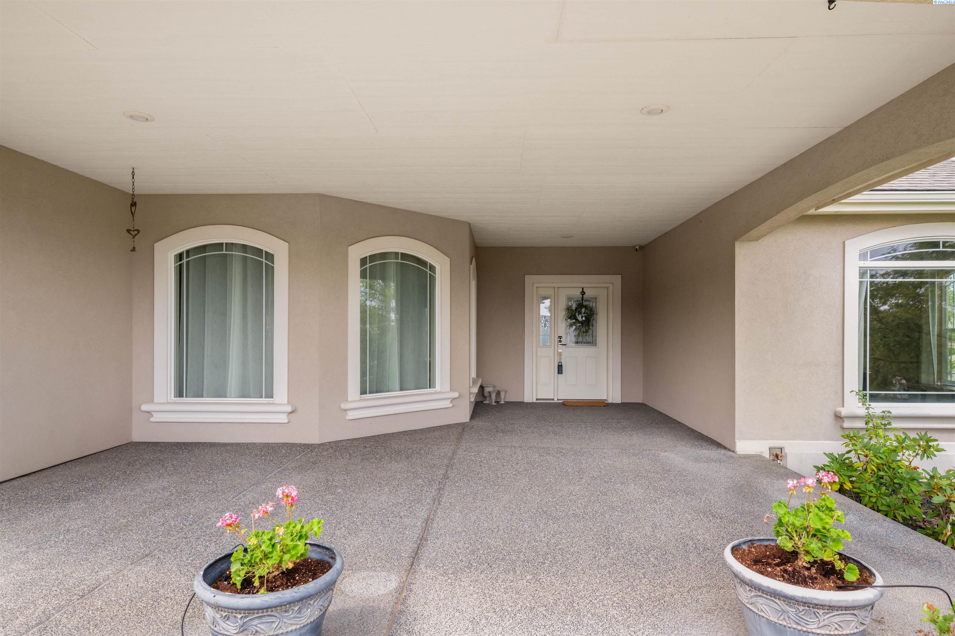 Photo 3 of Single family home for sale at 3807 Sedona Dr, Pasco, WA 99301 | MLS# PAC294960 | Listing updated on 2026-09-12