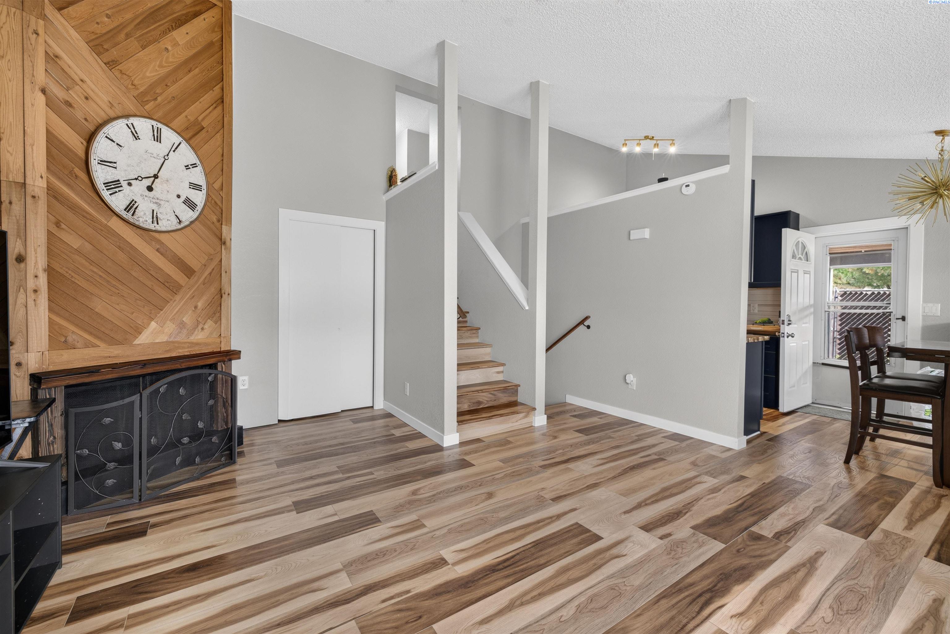 Photo 3 of Single family home for sale at 717 S Fir St, Kennewick, WA 99336 | MLS# PAC294965 | Listing updated on 2026-09-02