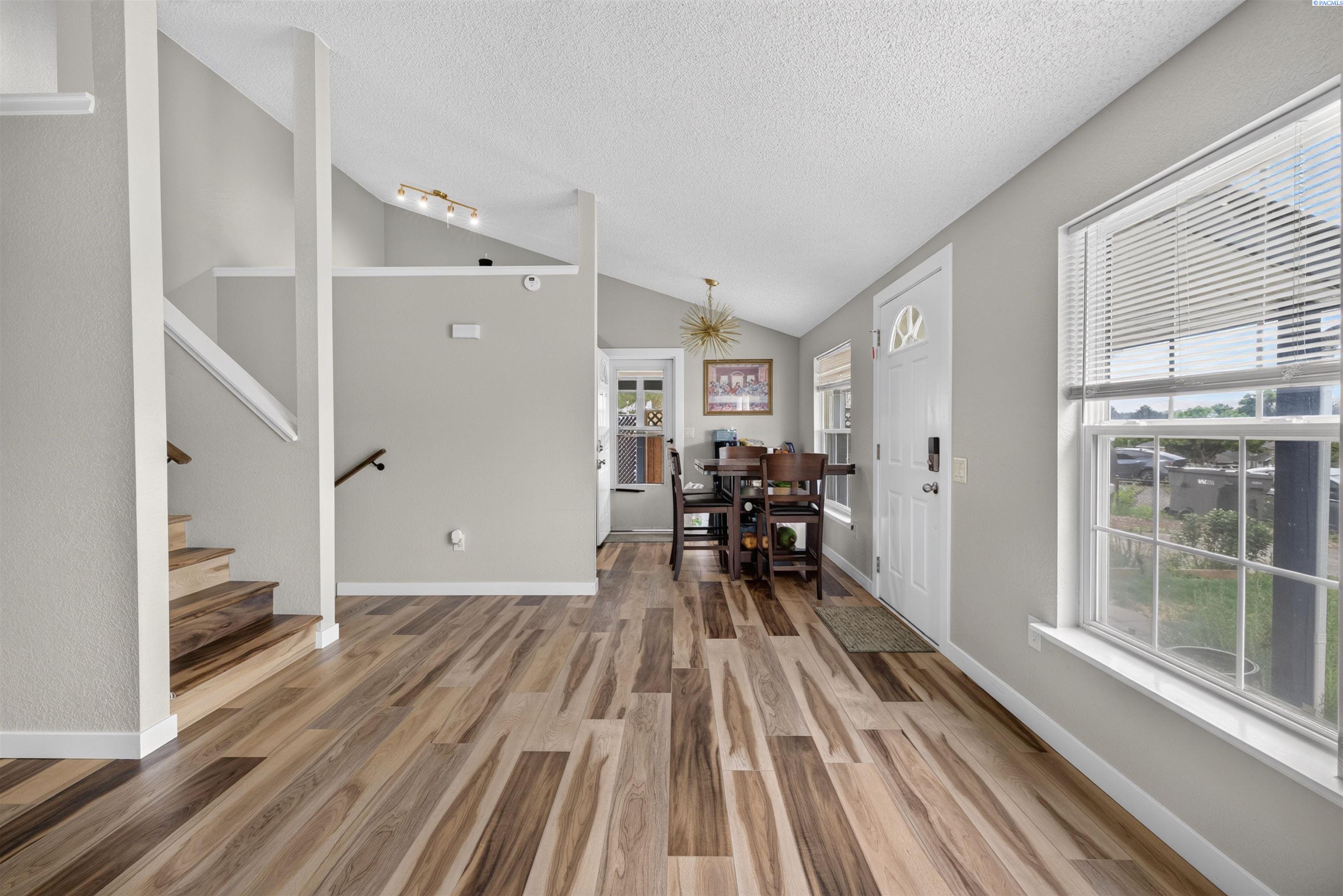 Photo 3 of Single family home for sale at 717 S Fir St, Kennewick, WA 99336 | MLS# PAC294965 | Listing updated on 2026-09-02