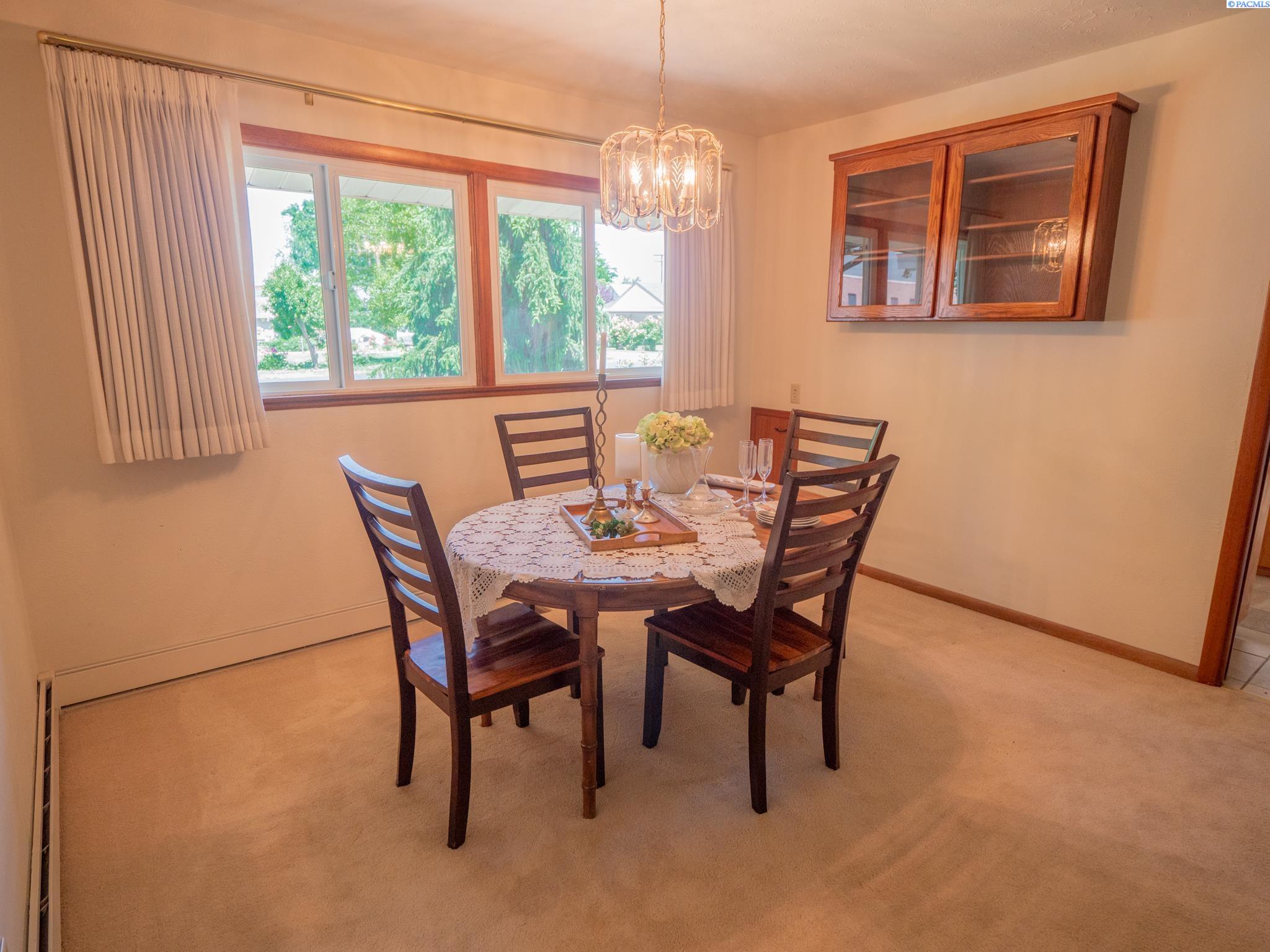 Photo 3 of Single family home for sale at 1021 Prosser Ave, Prosser, WA 99350 | MLS# PAC294978 | Listing updated on 2026-08-26