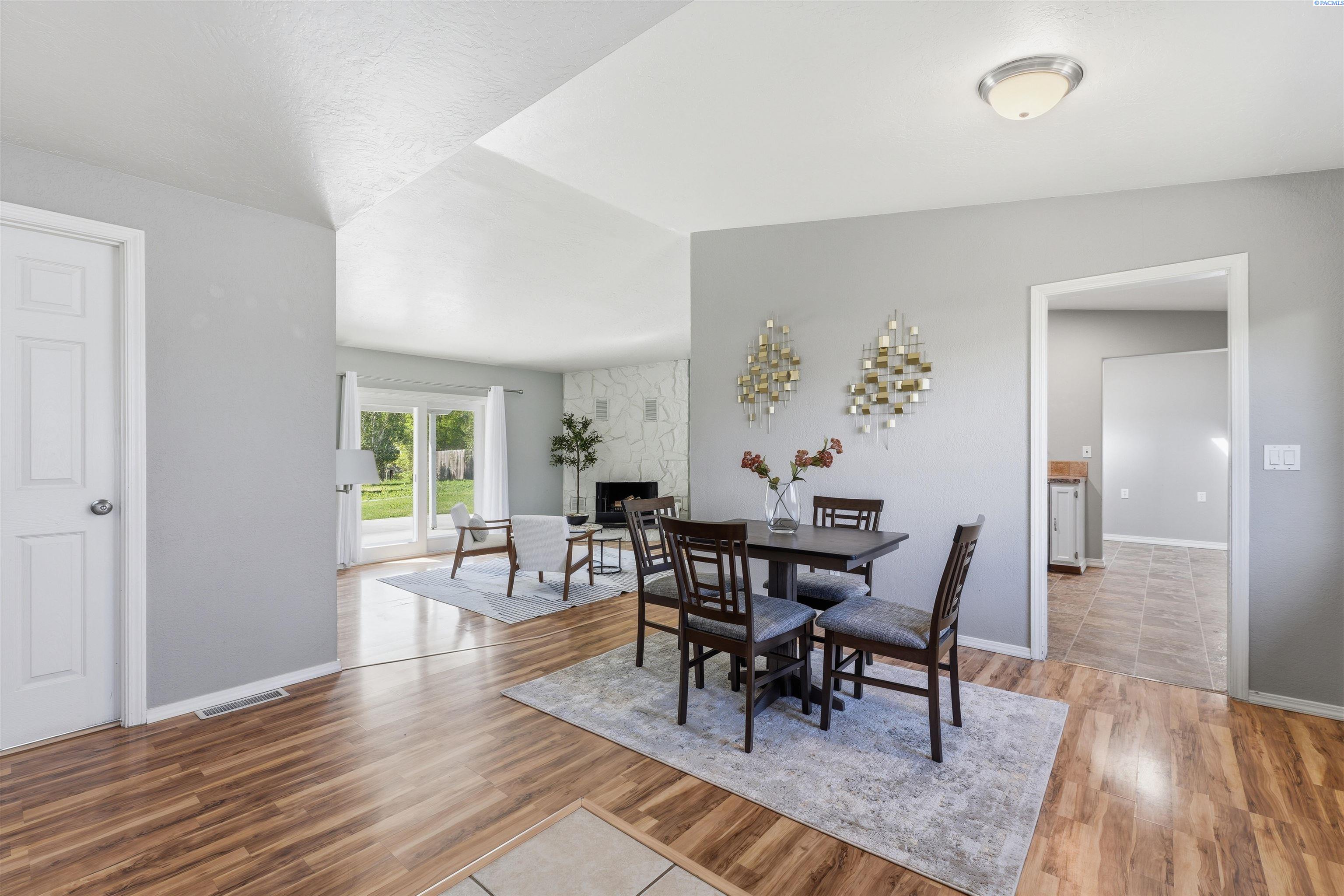 Photo 4 of Single family home for sale at 3313 S Ione St, Kennewick, WA 99337 | MLS# PAC295002 | Listing updated on 2026-10-03