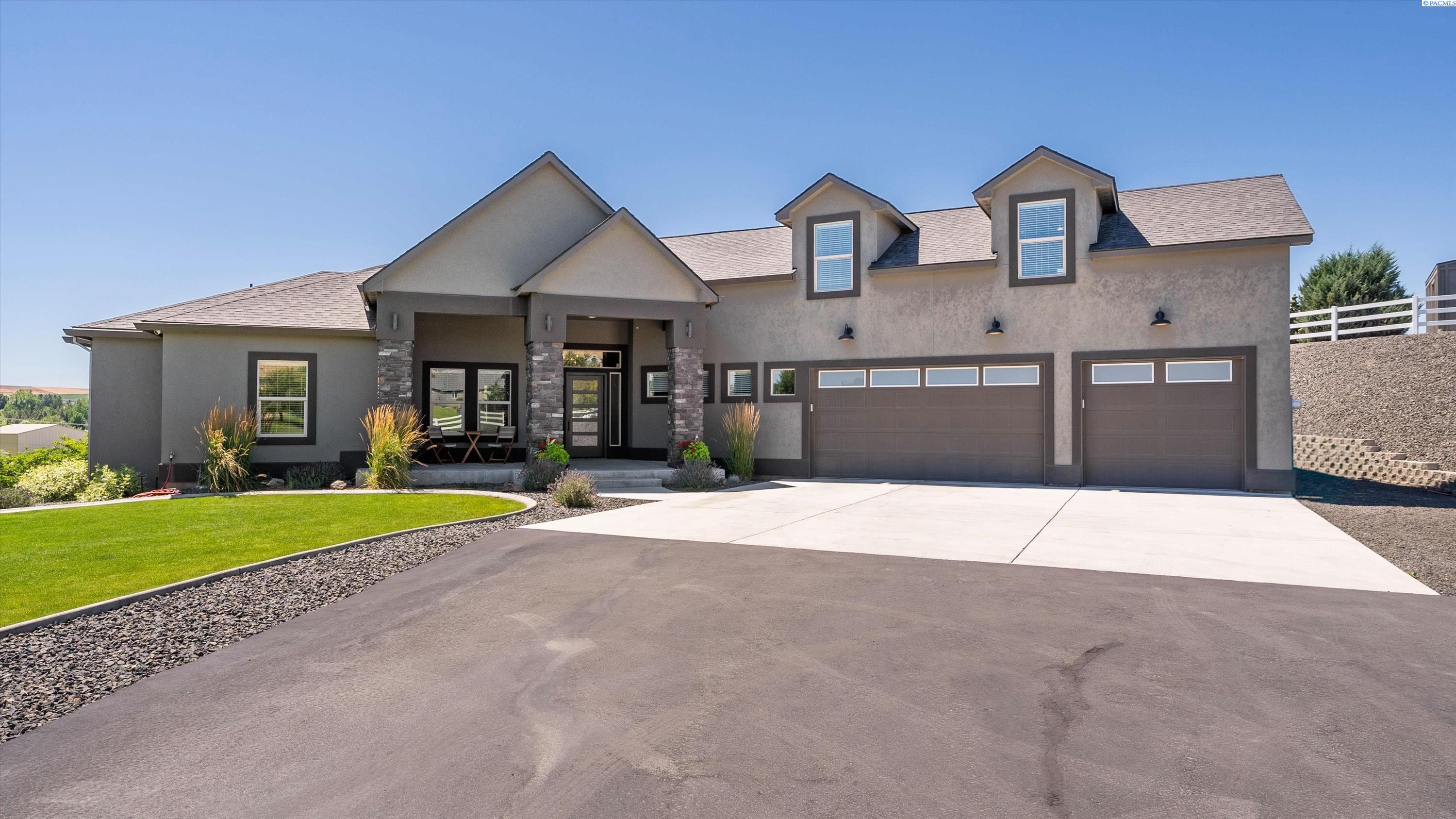 Photo 1 of Single family home for sale at 1506 N Bermuda Rd, Kennewick, WA 99338 | MLS# PAC295051 | Listing updated on 2026-10-10