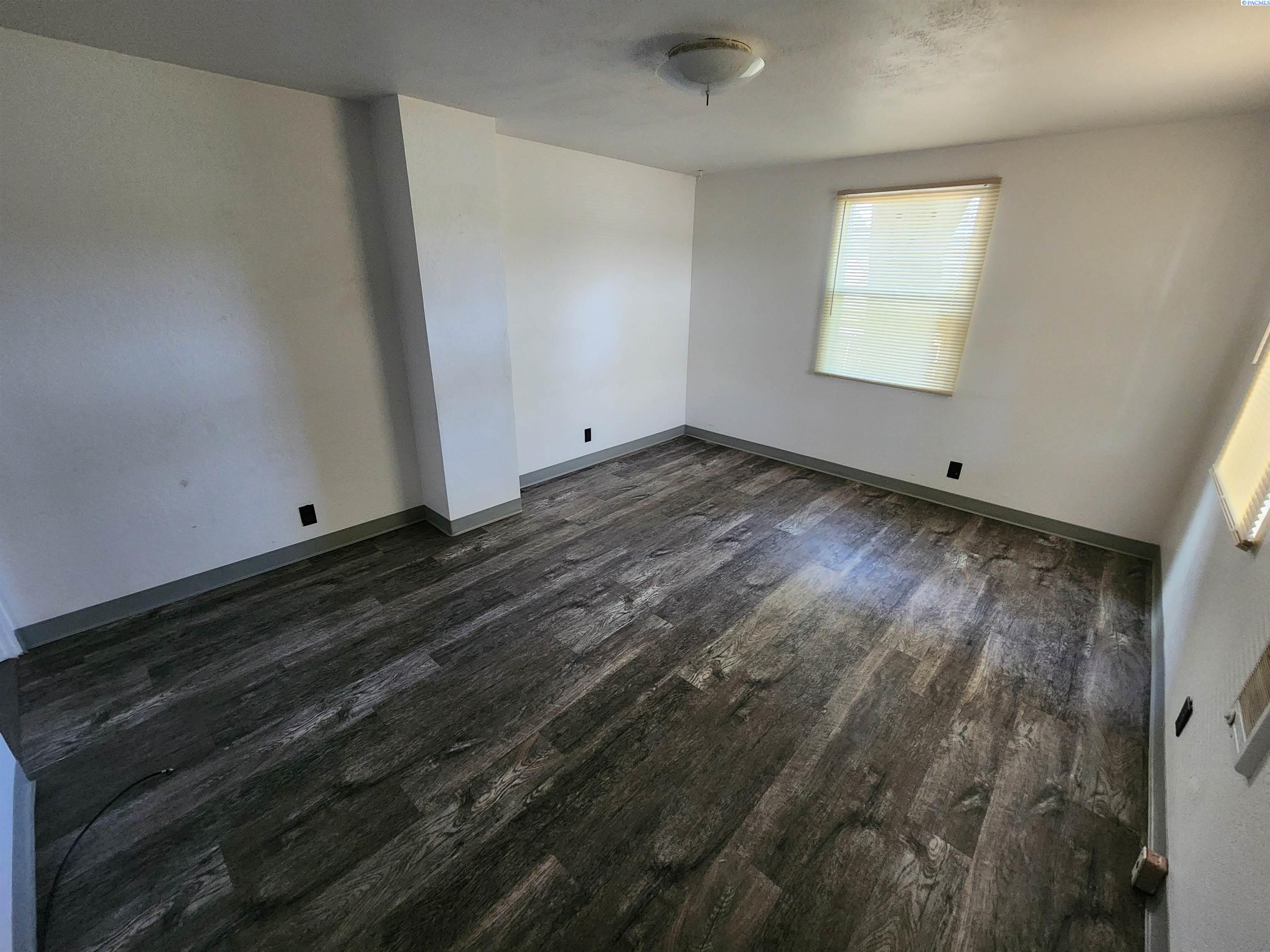 Photo 3 of Multi family home for sale at 205 Ne Whitman St, Pullman, WA 99163 | MLS# PAC295056 | Listing updated on 2026-07-31