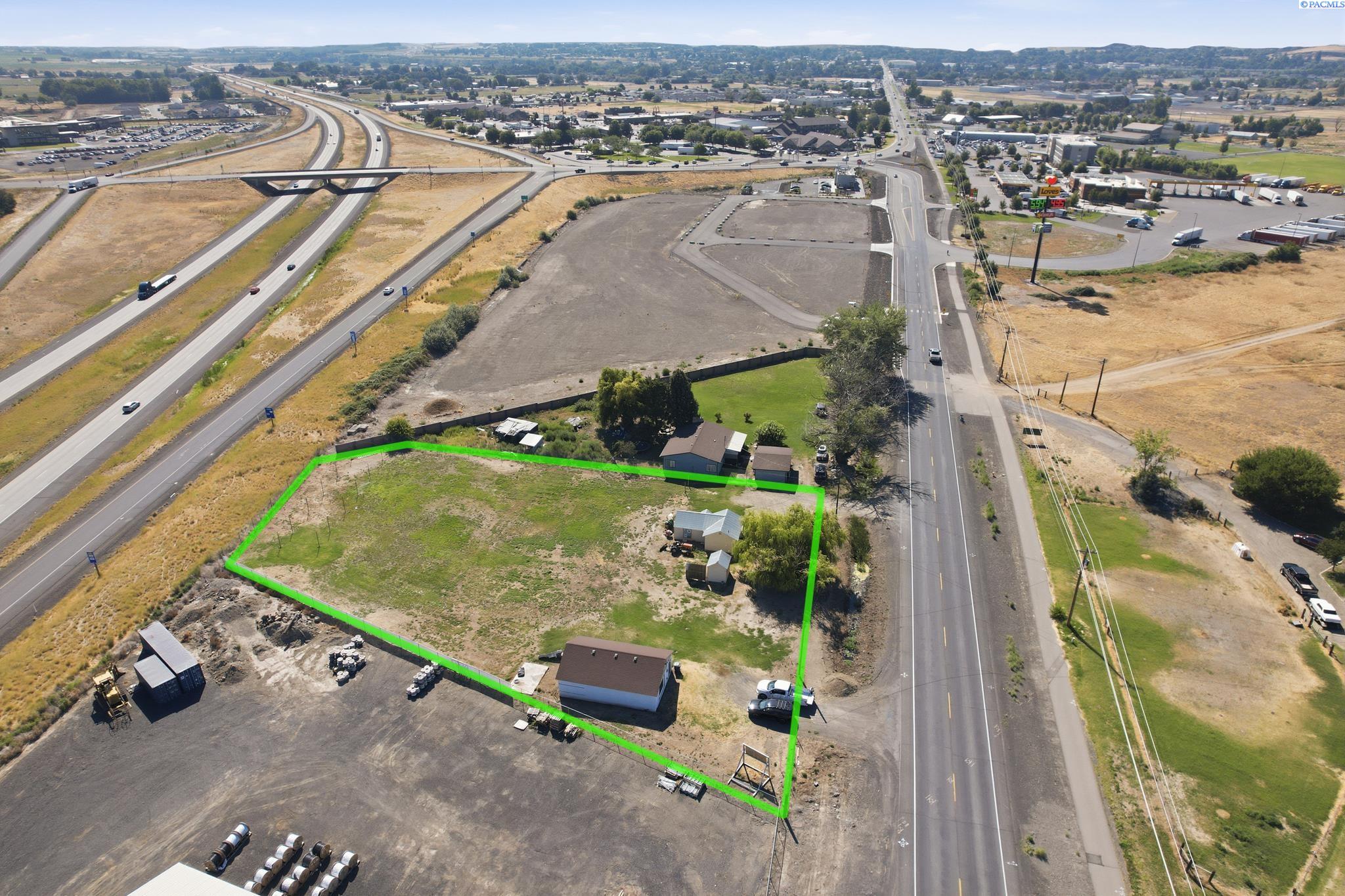 Photo 3 of Single family home for sale at 795 W Wine Country Rd, Prosser, WA 99350 | MLS# PAC295069 | Listing updated on 2026-10-03