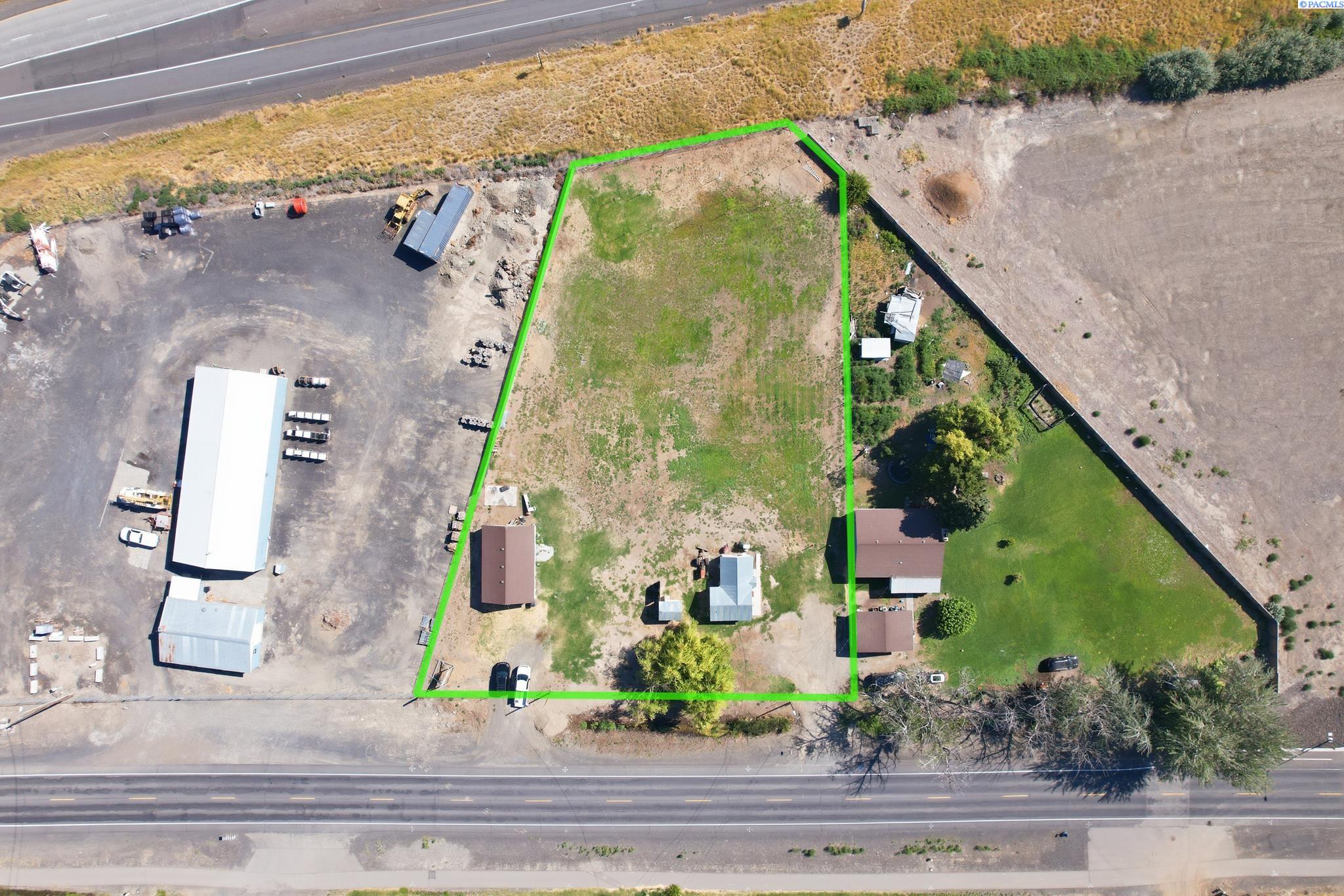Photo 4 of Single family home for sale at 795 W Wine Country Rd, Prosser, WA 99350 | MLS# PAC295069 | Listing updated on 2026-10-03