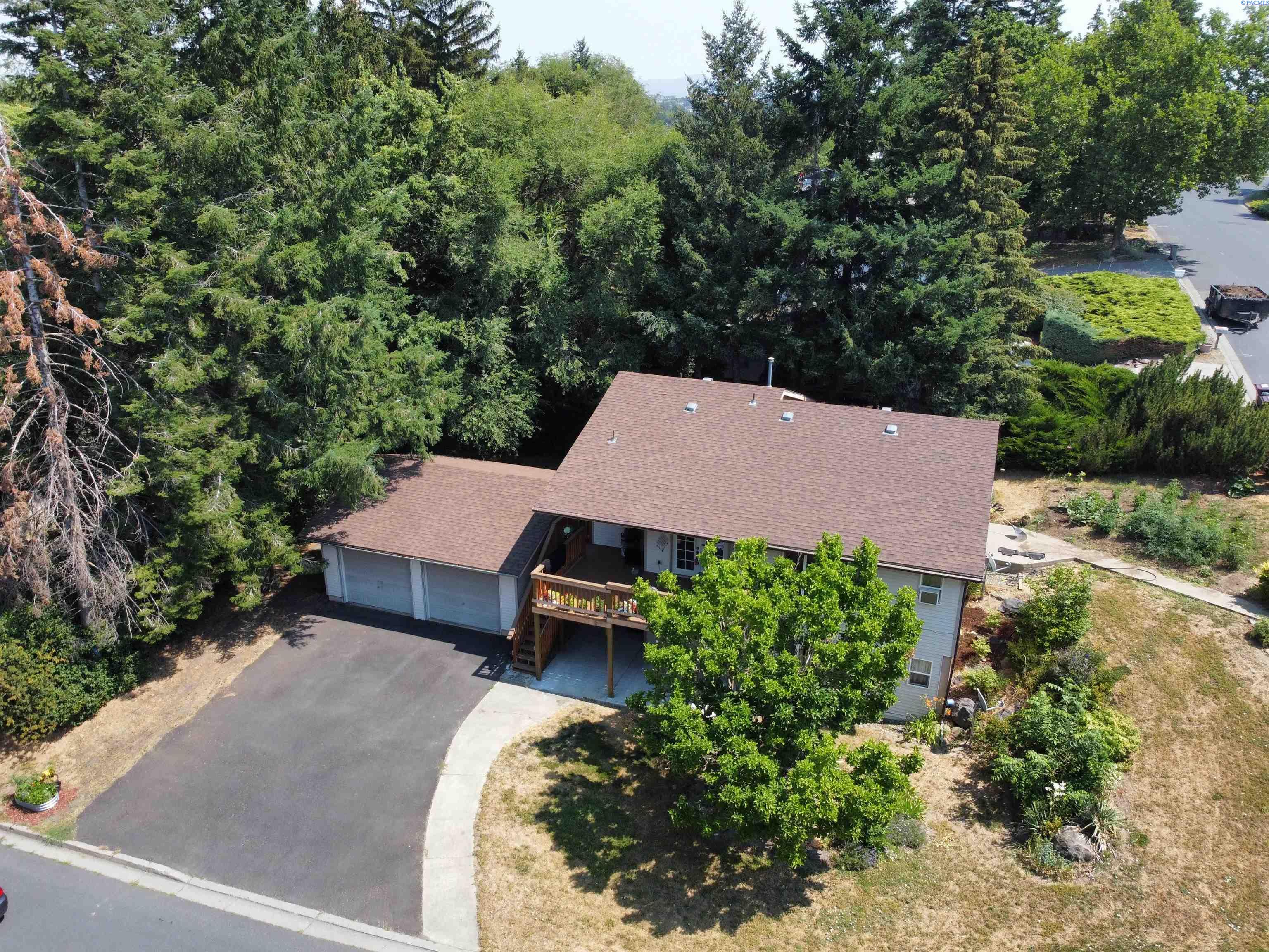 Photo 1 of Multi family home for sale at 292 Nw Sunrise Dr, Pullman, WA 99163 | MLS# PAC295082 | Listing updated on 2026-08-04